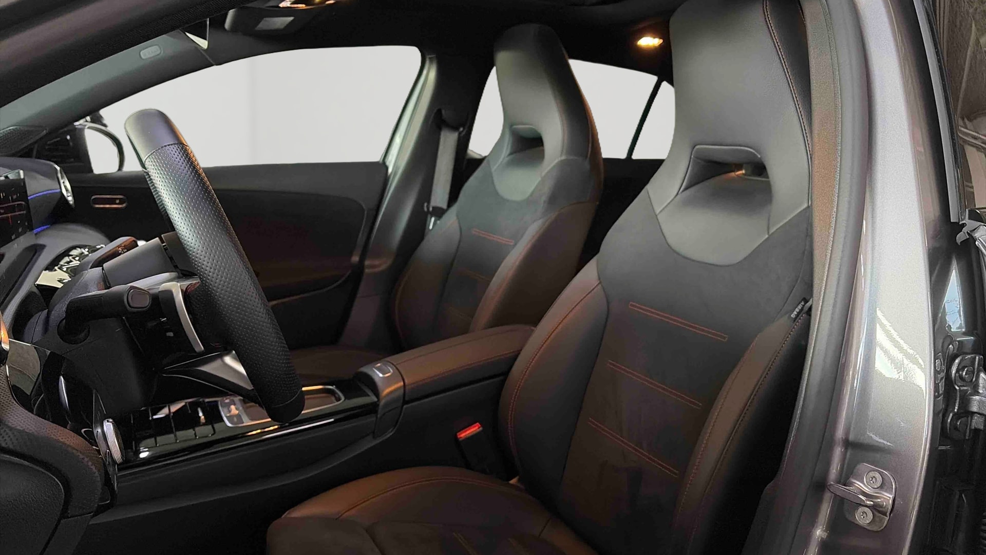 Mercedes-Benz Classe A 180 Edition 140 — Siège conducteur