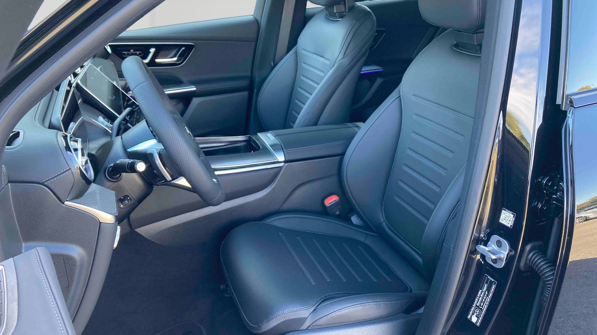 Mercedes-Benz GLC 300 e Hybrid EQ 4Matic AMG Line + — Siège conducteur