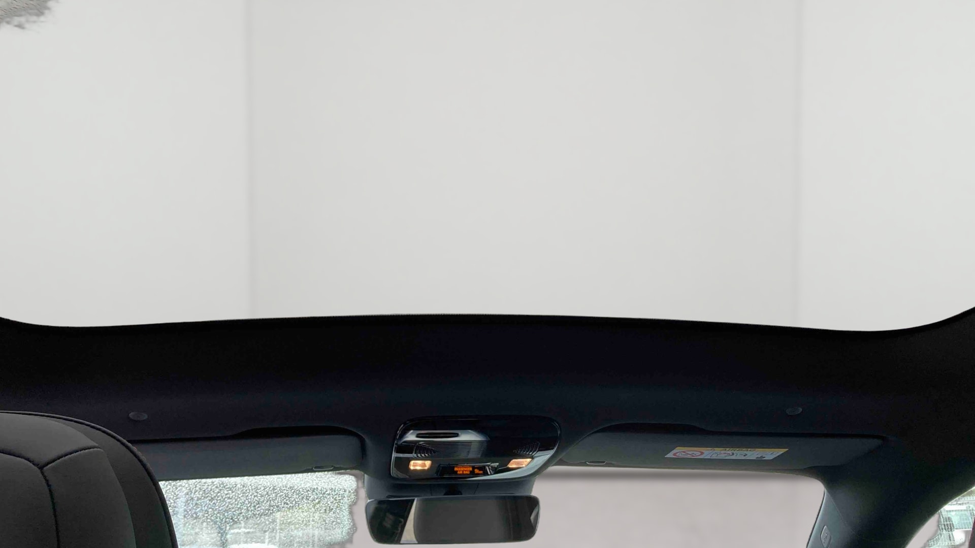 Mercedes-Benz CLA 200 8F-eDCT Business Line Executive — photo 23
