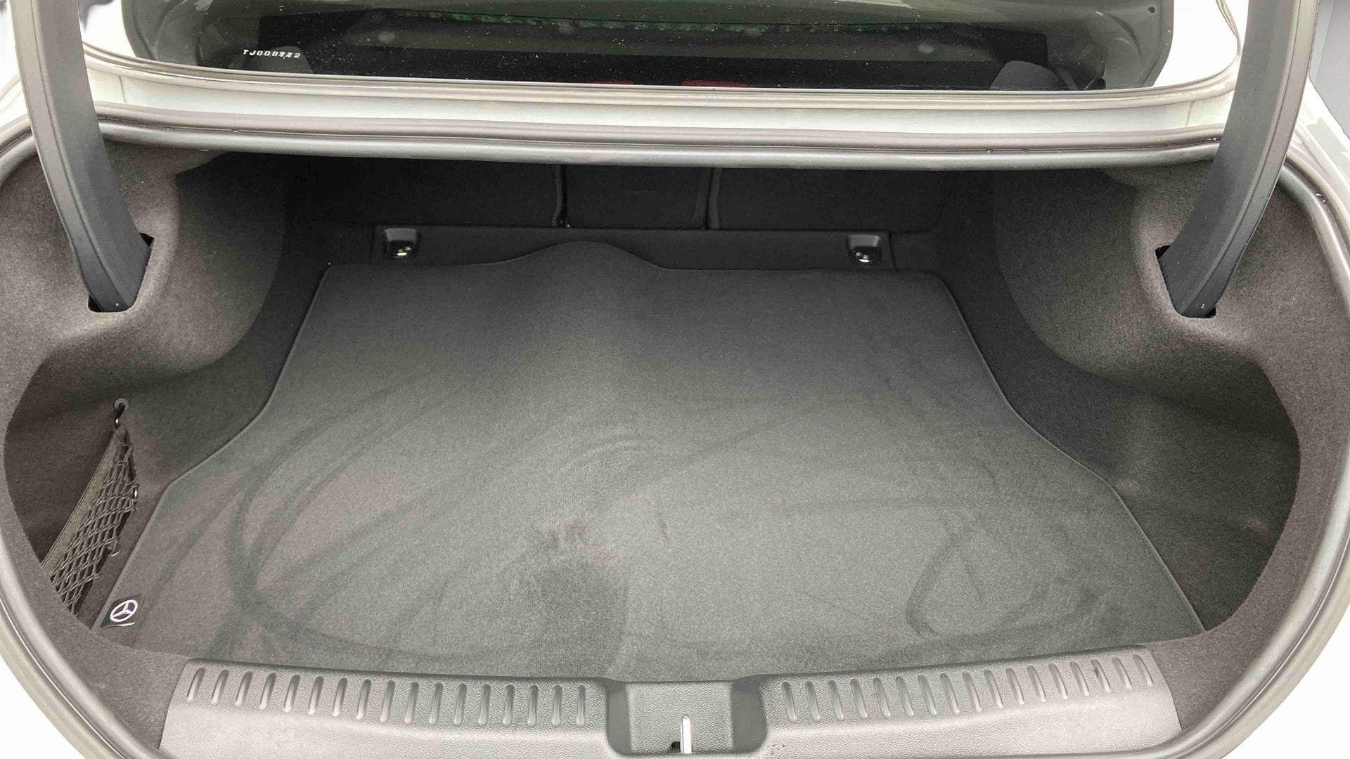 Mercedes-Benz CLA 200 8F-eDCT Business Line Executive — Coffre