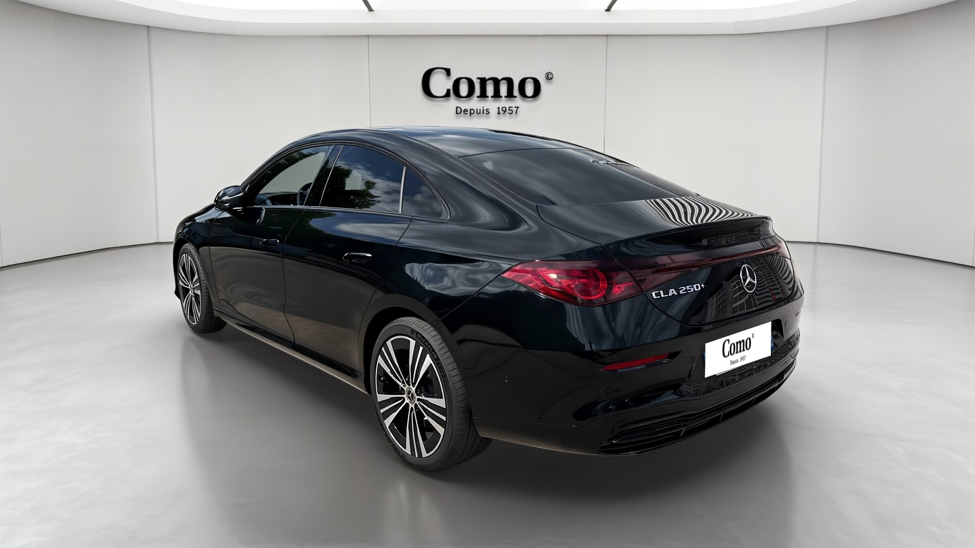Mercedes-Benz CLA 250+ avec technologie EQ Limited Edition — 3/4 arrière gauche