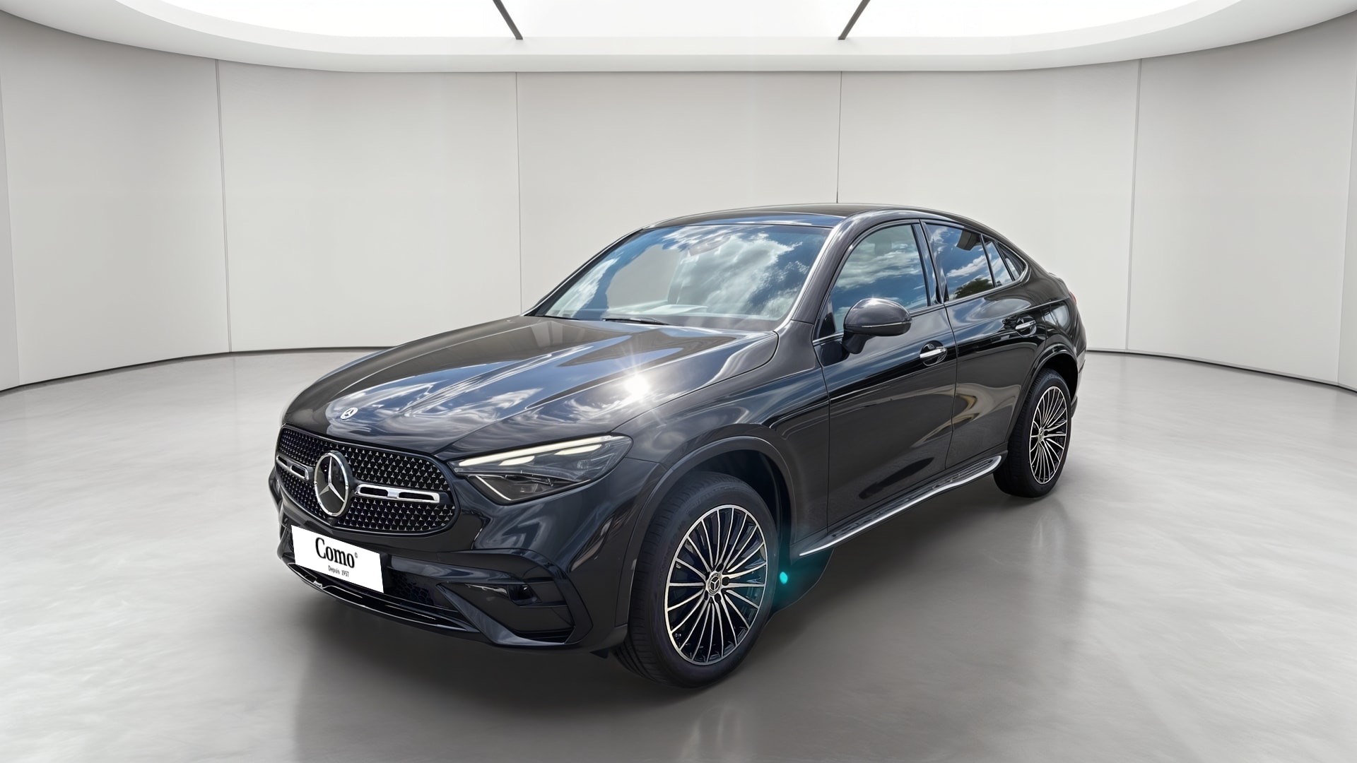 Mercedes-Benz GLC Coupe 300 e Hybrid EQ 4Matic AMG Line + — 3/4 avant gauche