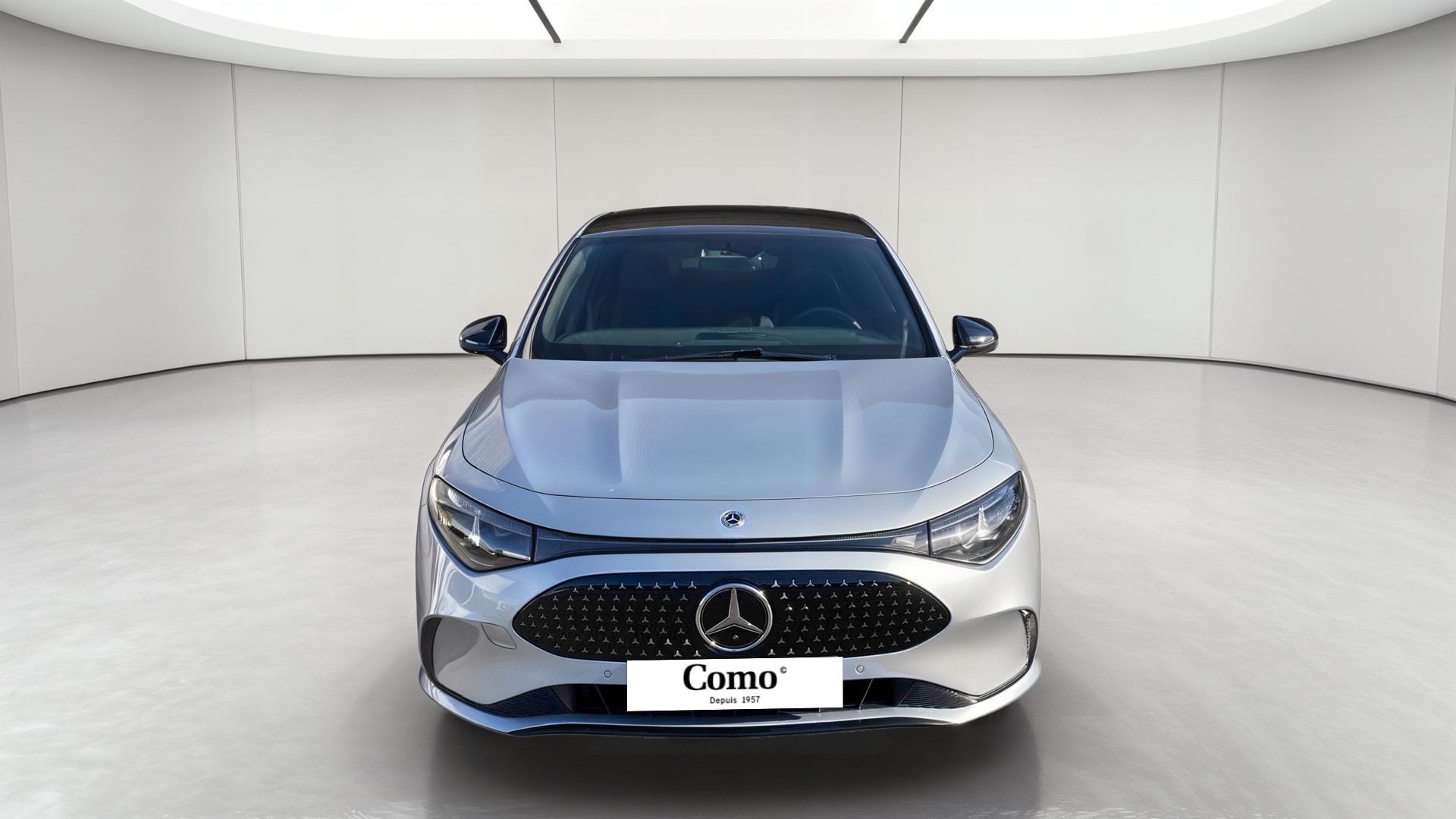 Mercedes-Benz CLA 250+ avec technologie EQ Business Edition — Face avant