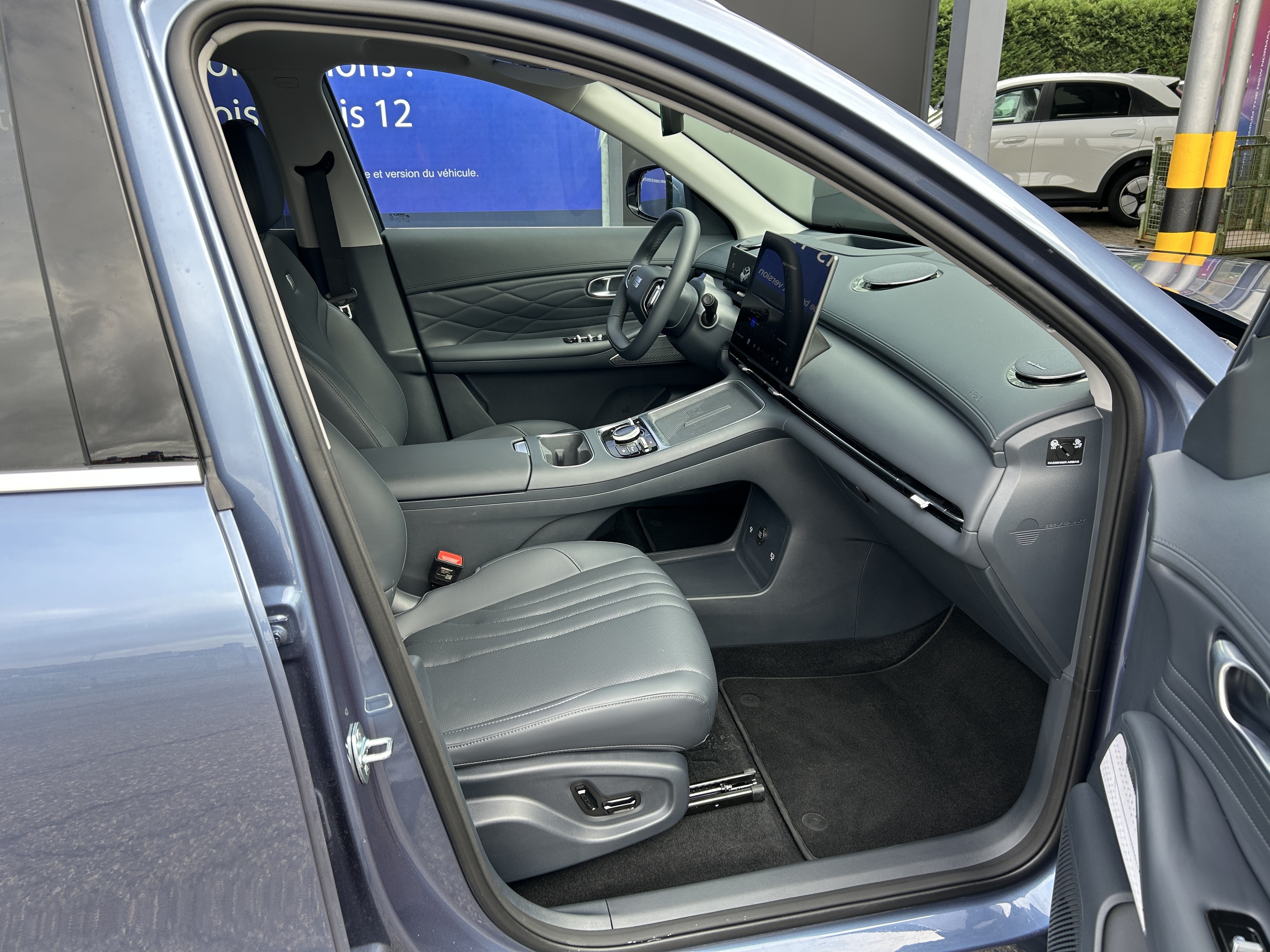 GEELY Starray EM-i Max+ — Intérieur passager