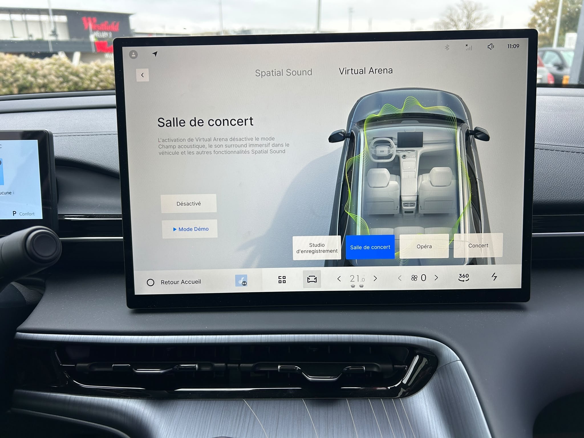 GEELY E5 Max+ — Console centrale - GPS