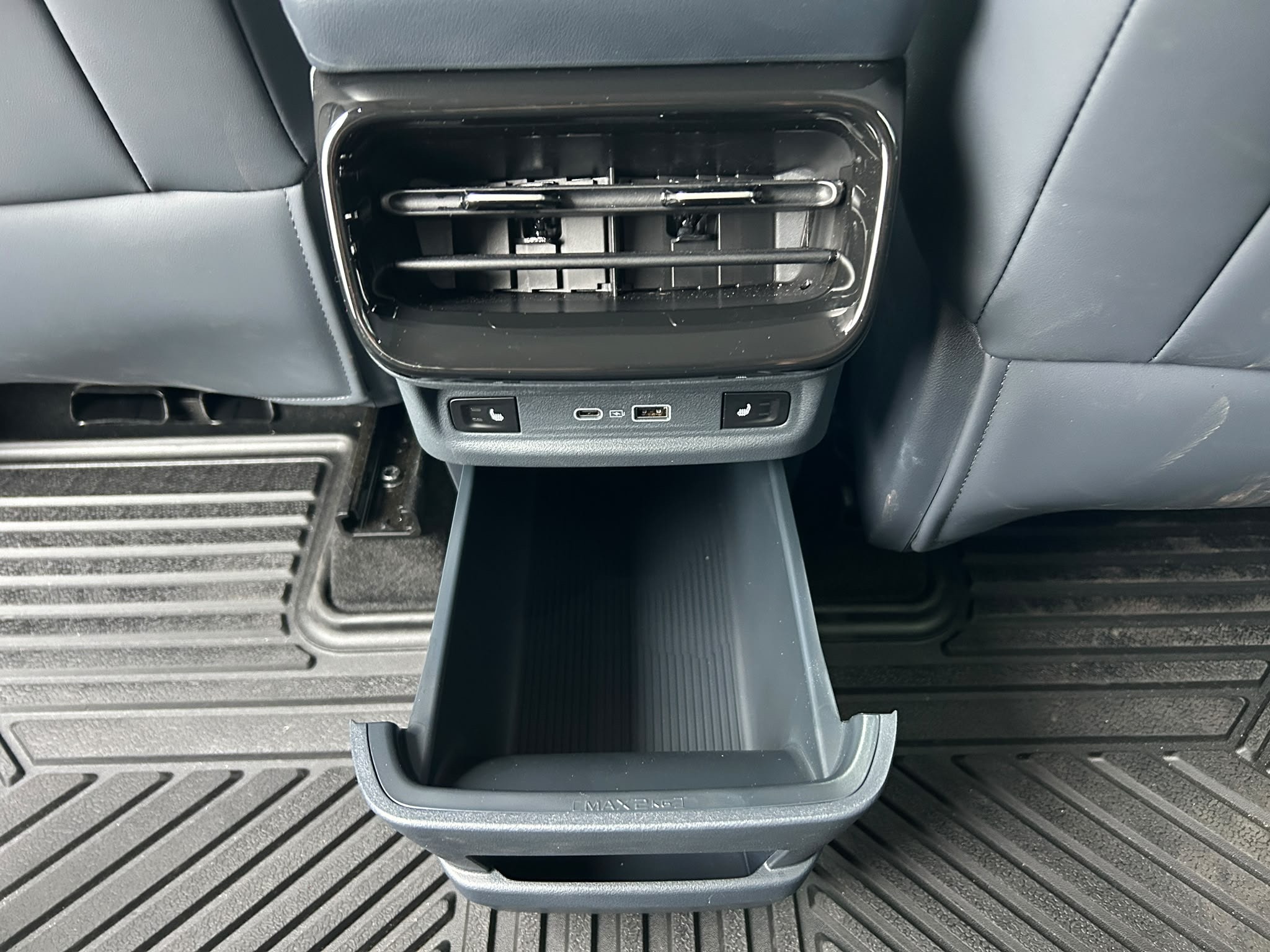 GEELY E5 Max+ — photo 33