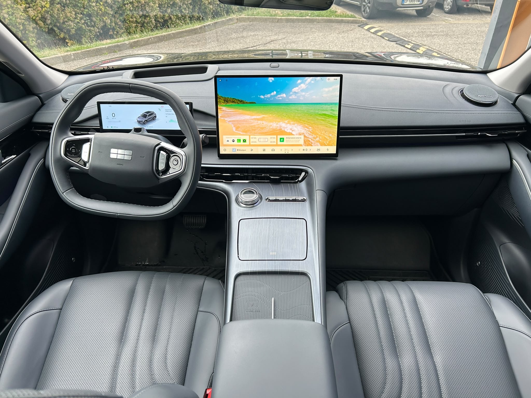 GEELY E5 Max+ — Poste de pilotage