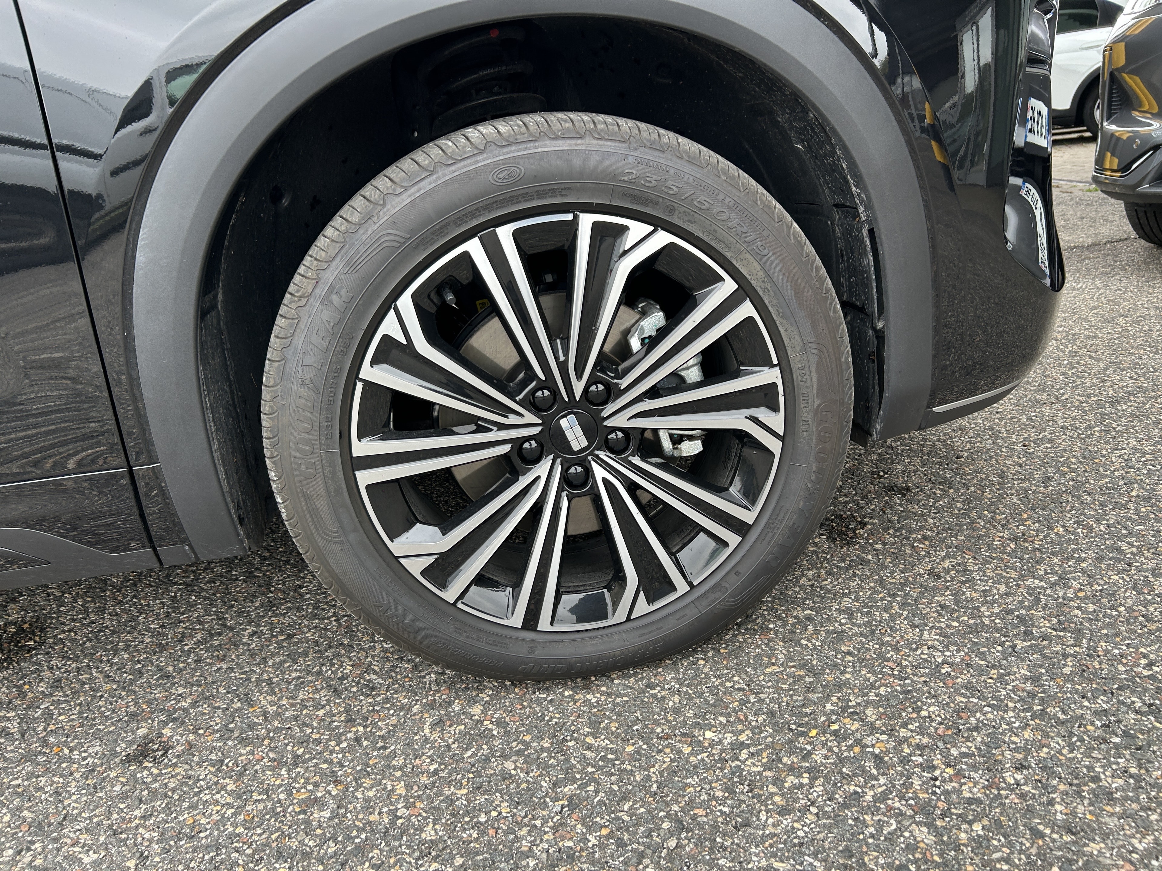 GEELY Starray EM-i Max+ — photo 40