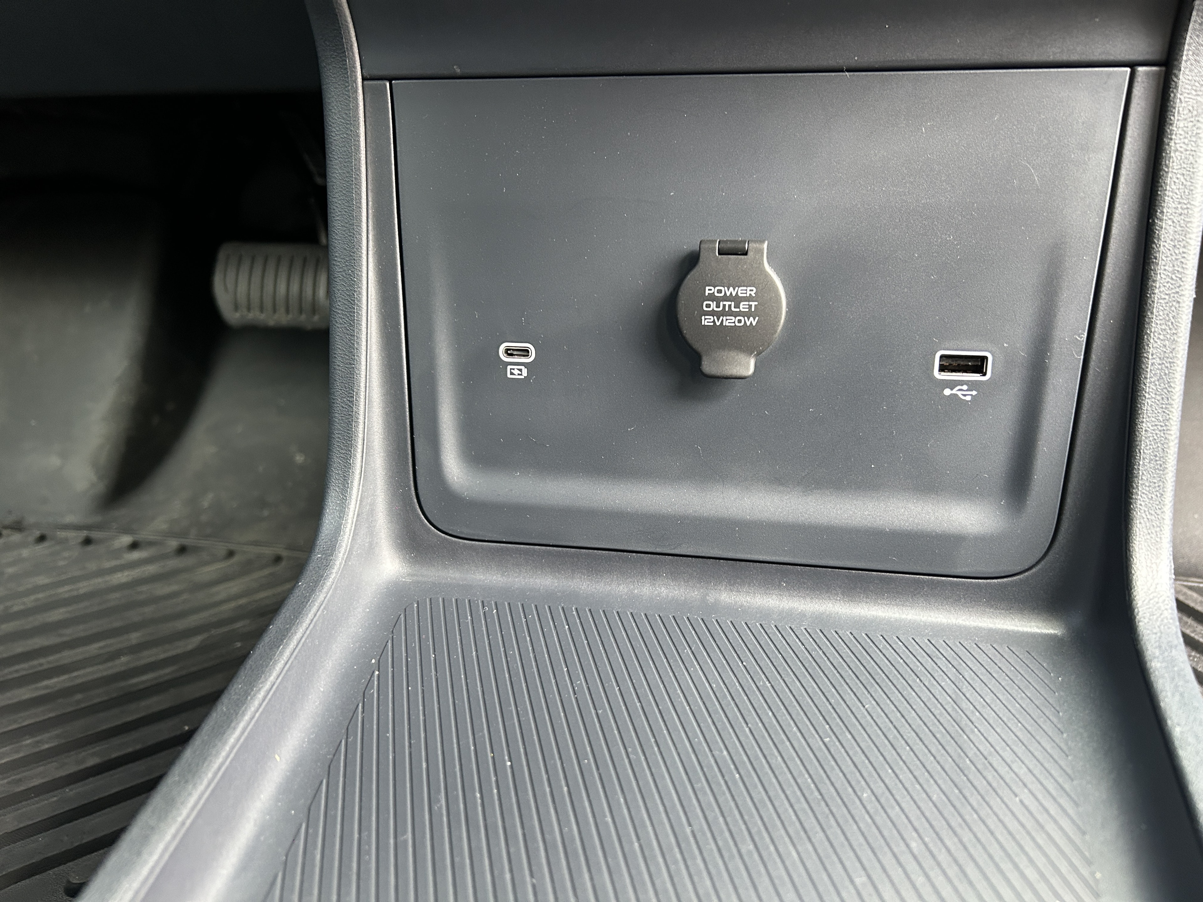 GEELY Starray EM-i Max+ — photo 27