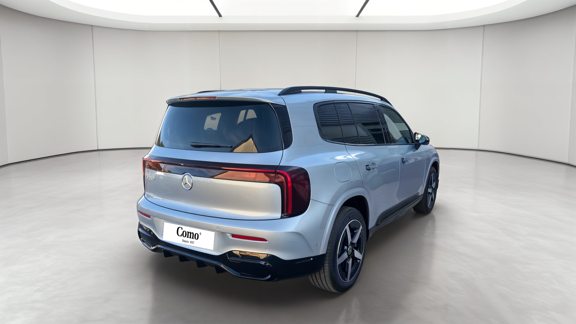 Mercedes-Benz GLB 250+ electrique AMG Line — 3/4 arrière droit