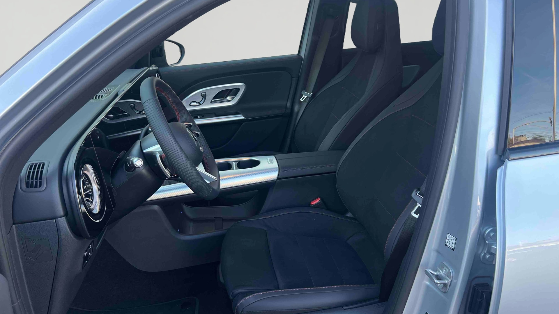 Mercedes-Benz GLB 250+ electrique AMG Line — Siège conducteur