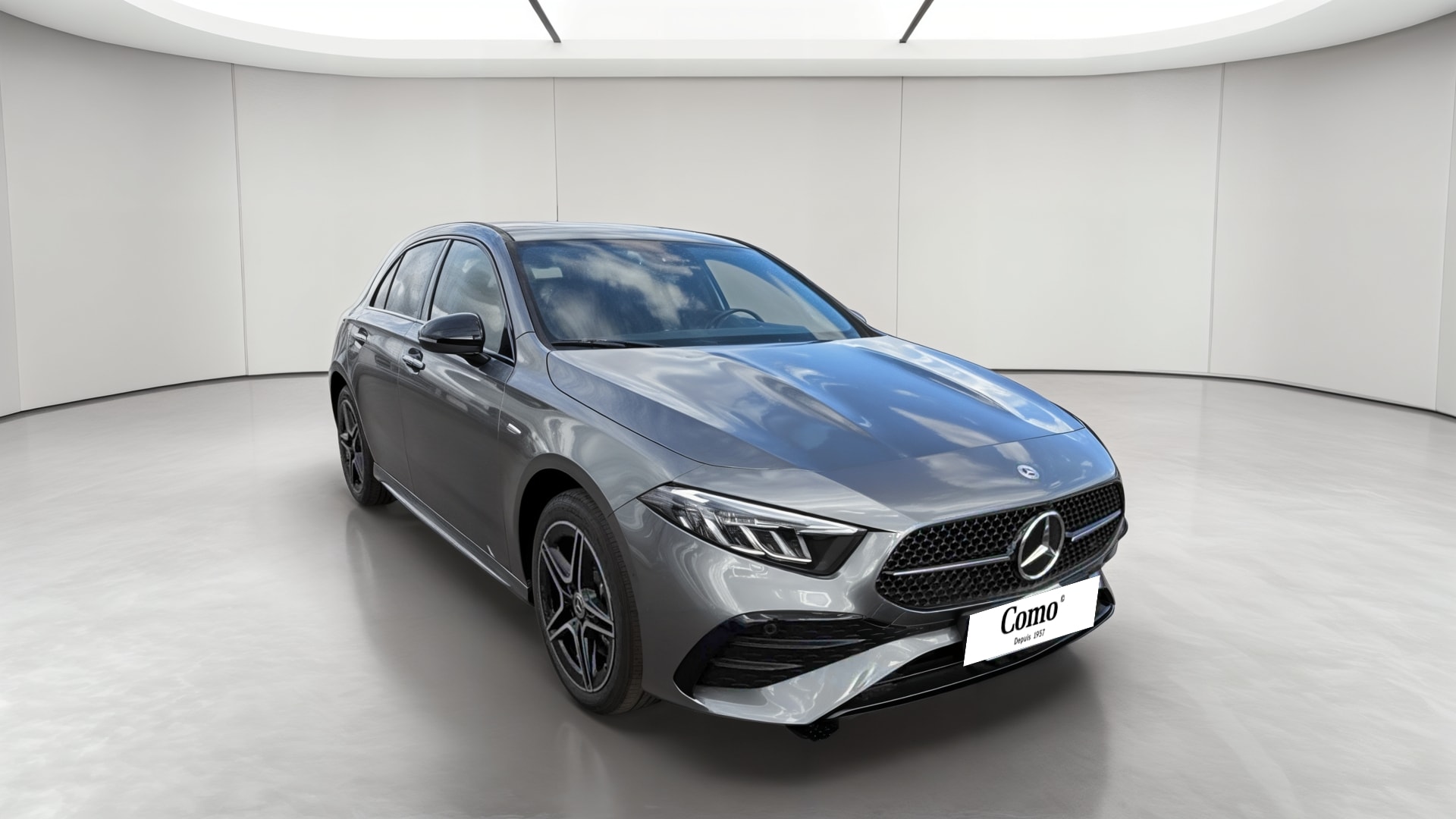 Mercedes-Benz Classe A 250 e Hybrid EQ AMG Line — 3/4 avant droit