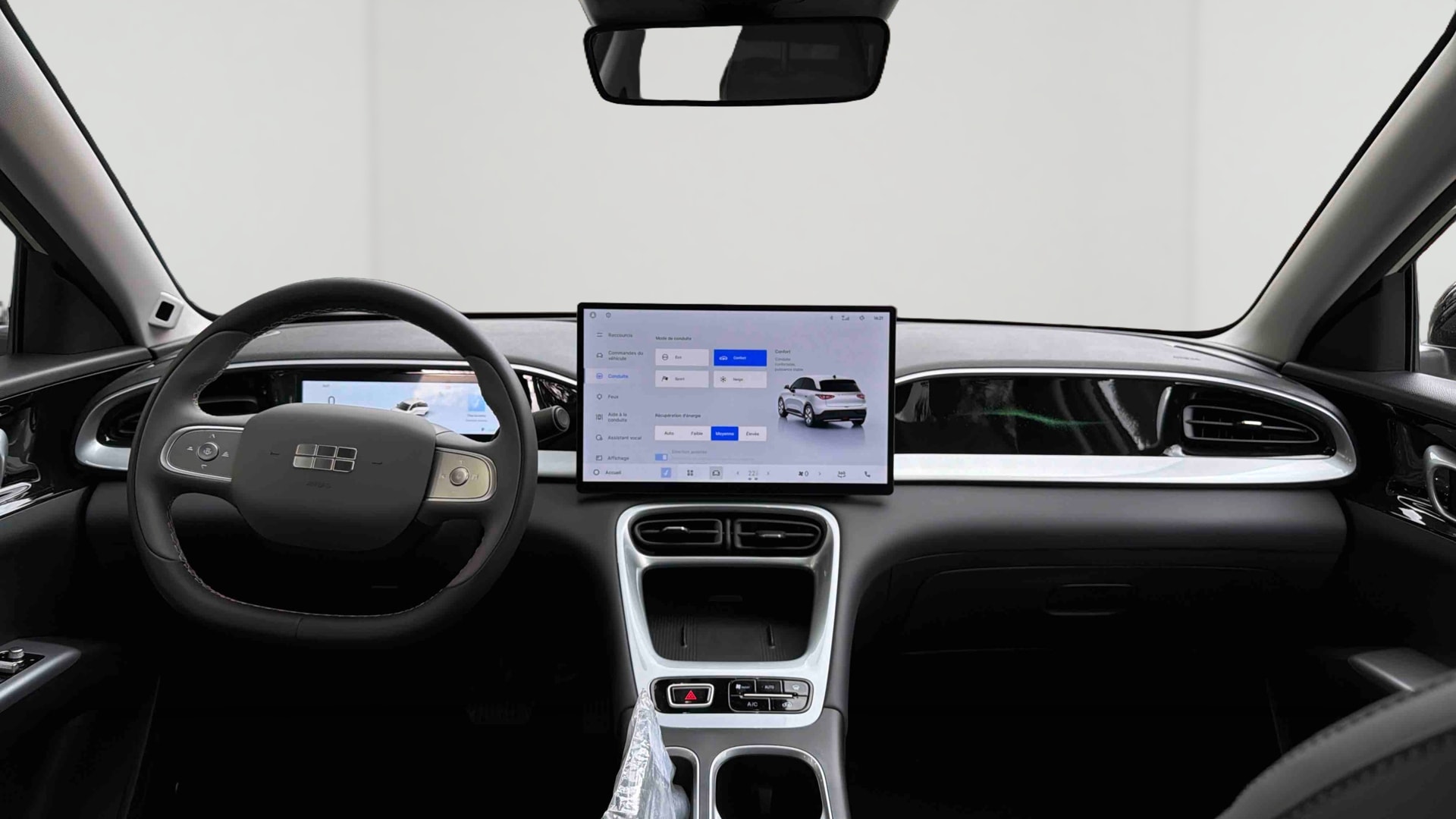 Geely E2 Max+ — Planche de bord