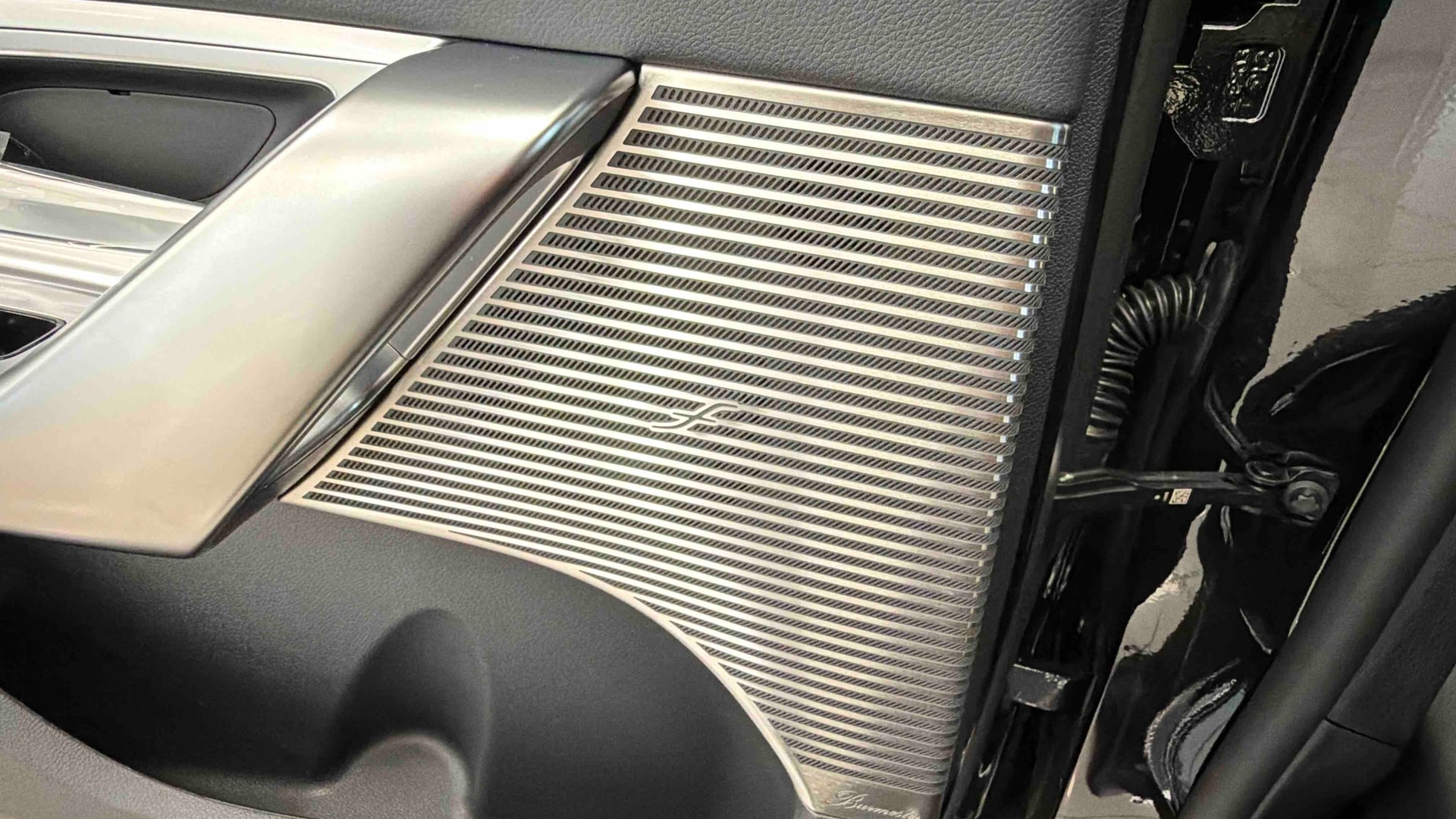 Mercedes-Benz GLC 250 EQ AMG Line — photo 25