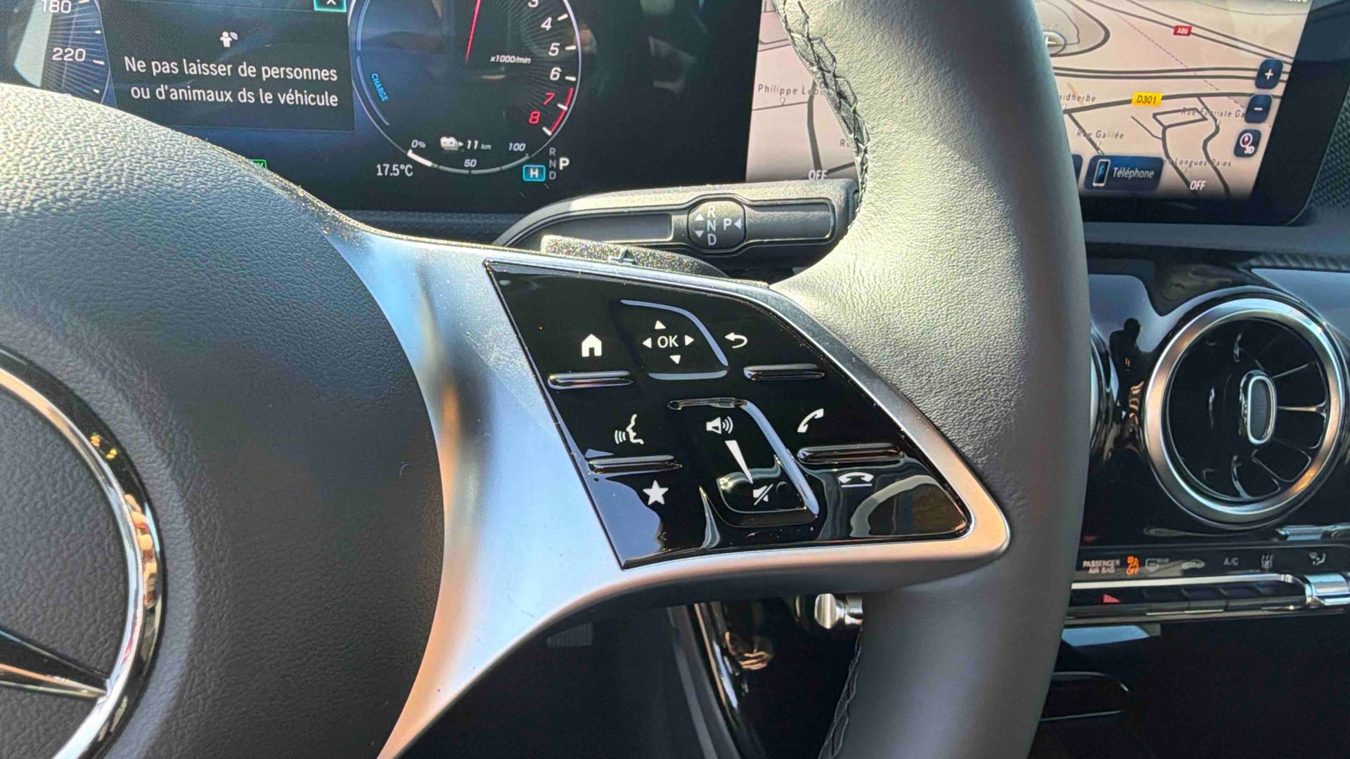 Mercedes-Benz Classe A 250 e Hybrid EQ Business Line — photo 19
