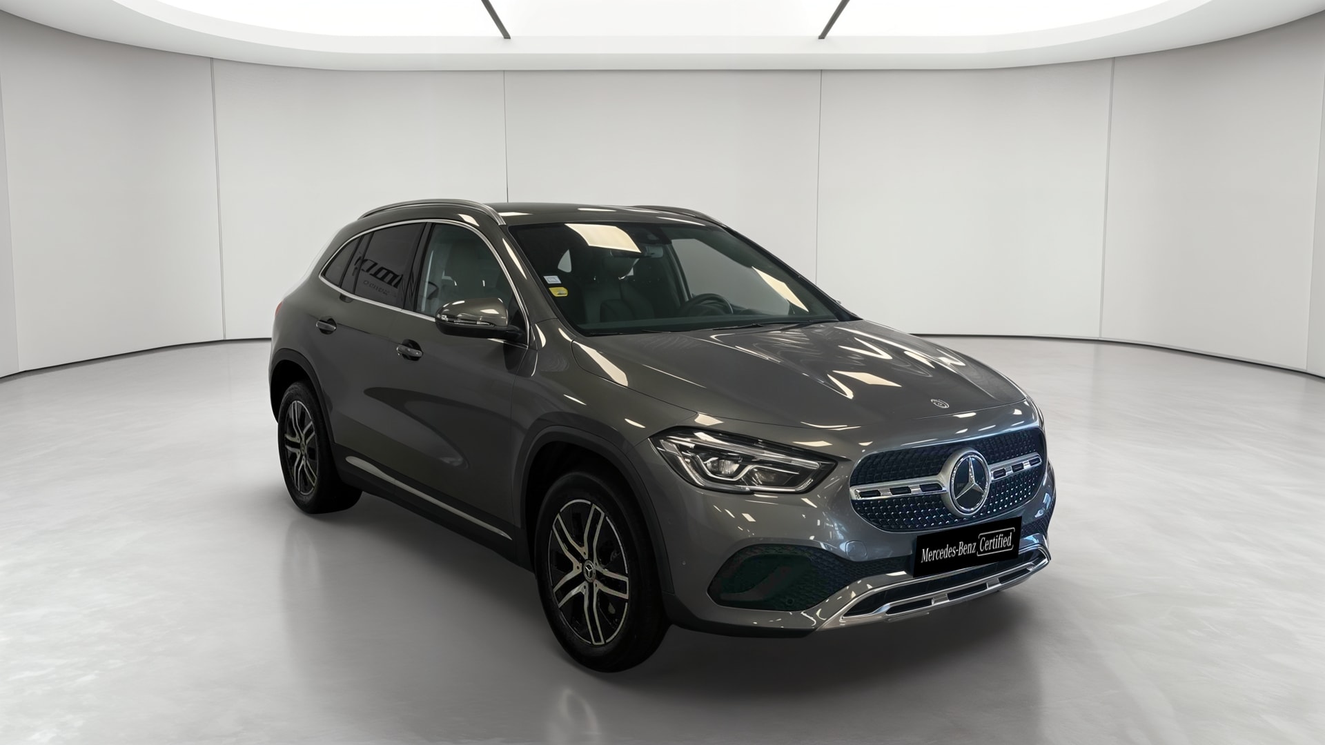Mercedes-Benz GLA 200 d 8G-DCT Progressive Line — 3/4 avant droit