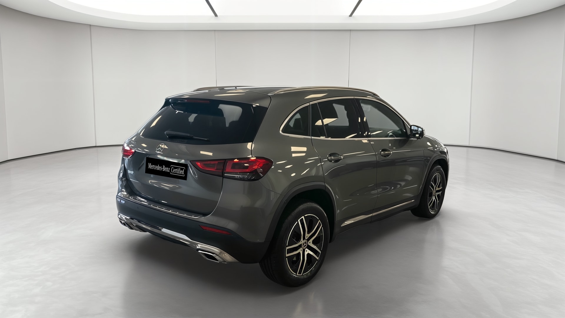 Mercedes-Benz GLA 200 d 8G-DCT Progressive Line — 3/4 arrière droit
