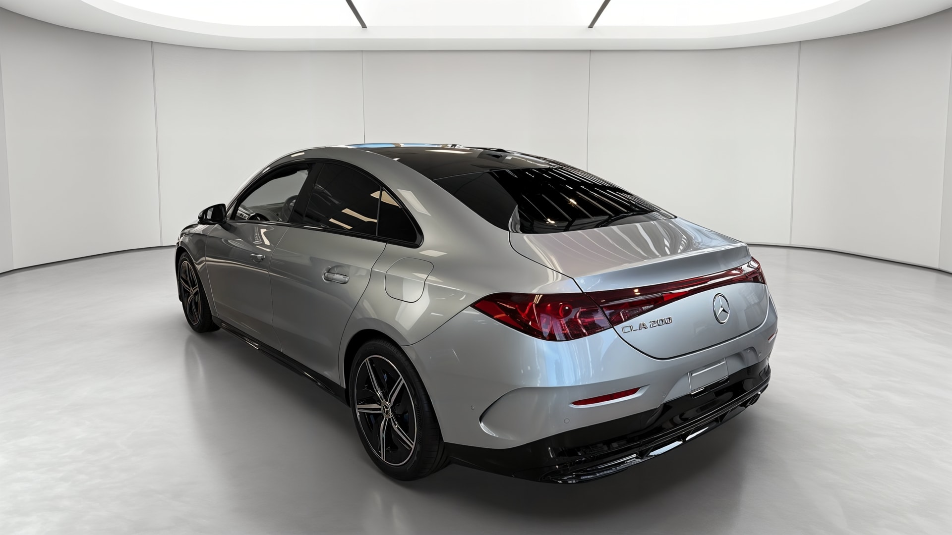 Mercedes-Benz CLA 200 8F-eDCT AMG Line — 3/4 avant droit