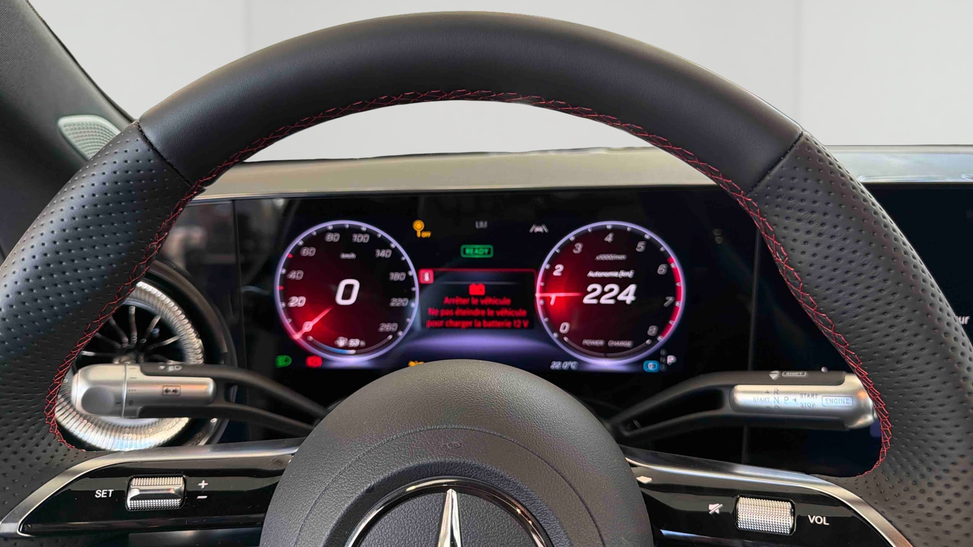 Mercedes-Benz CLA 200 8F-eDCT AMG Line — photo 18