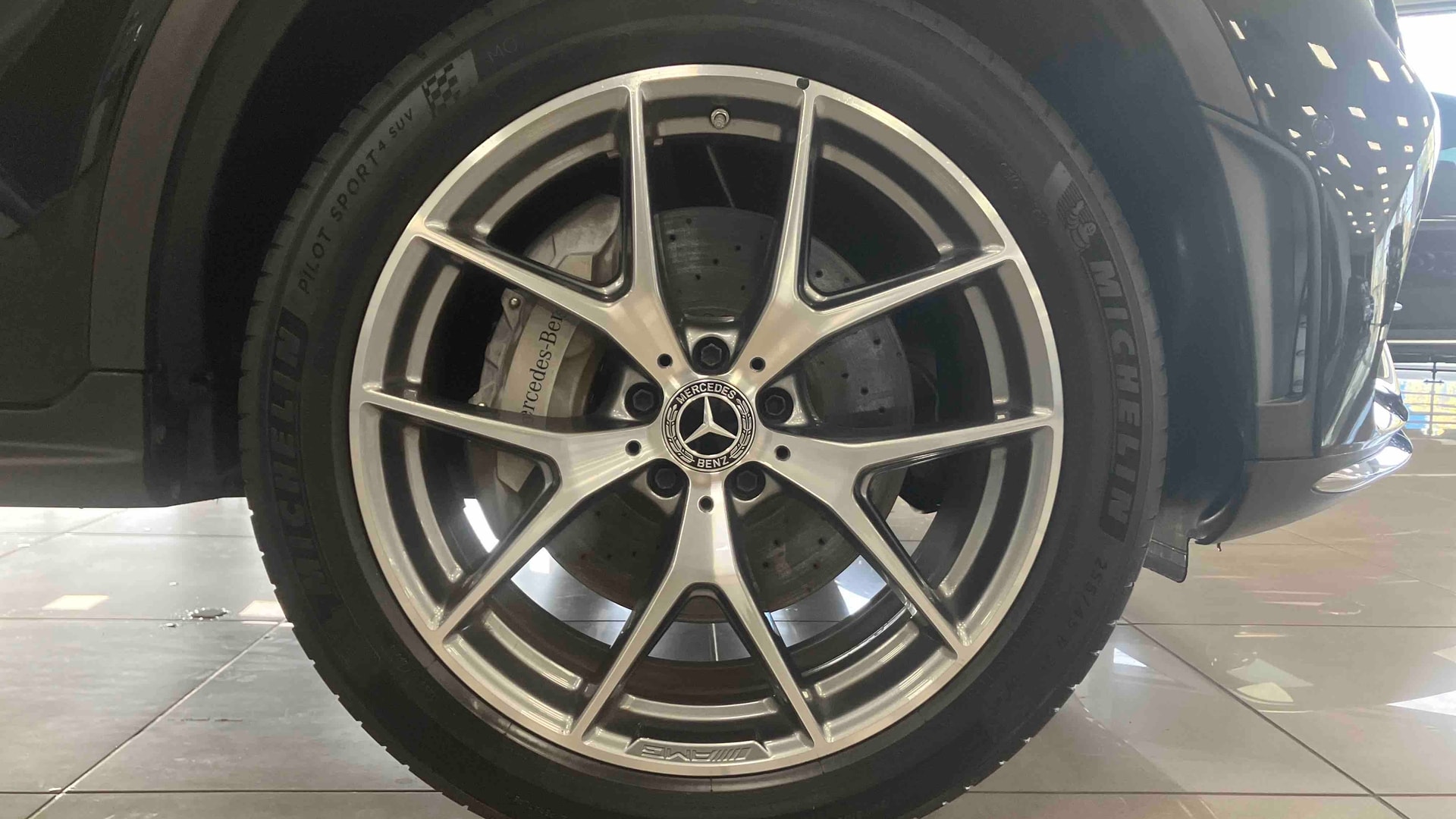 Mercedes-Benz GLC 300 e 9G-Tronic 4Matic AMG Line — photo 25