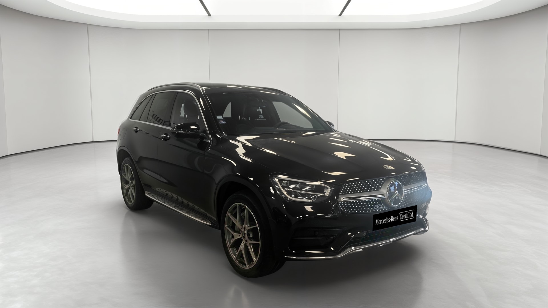 Mercedes-Benz GLC 300 e 9G-Tronic 4Matic AMG Line — 3/4 avant droit