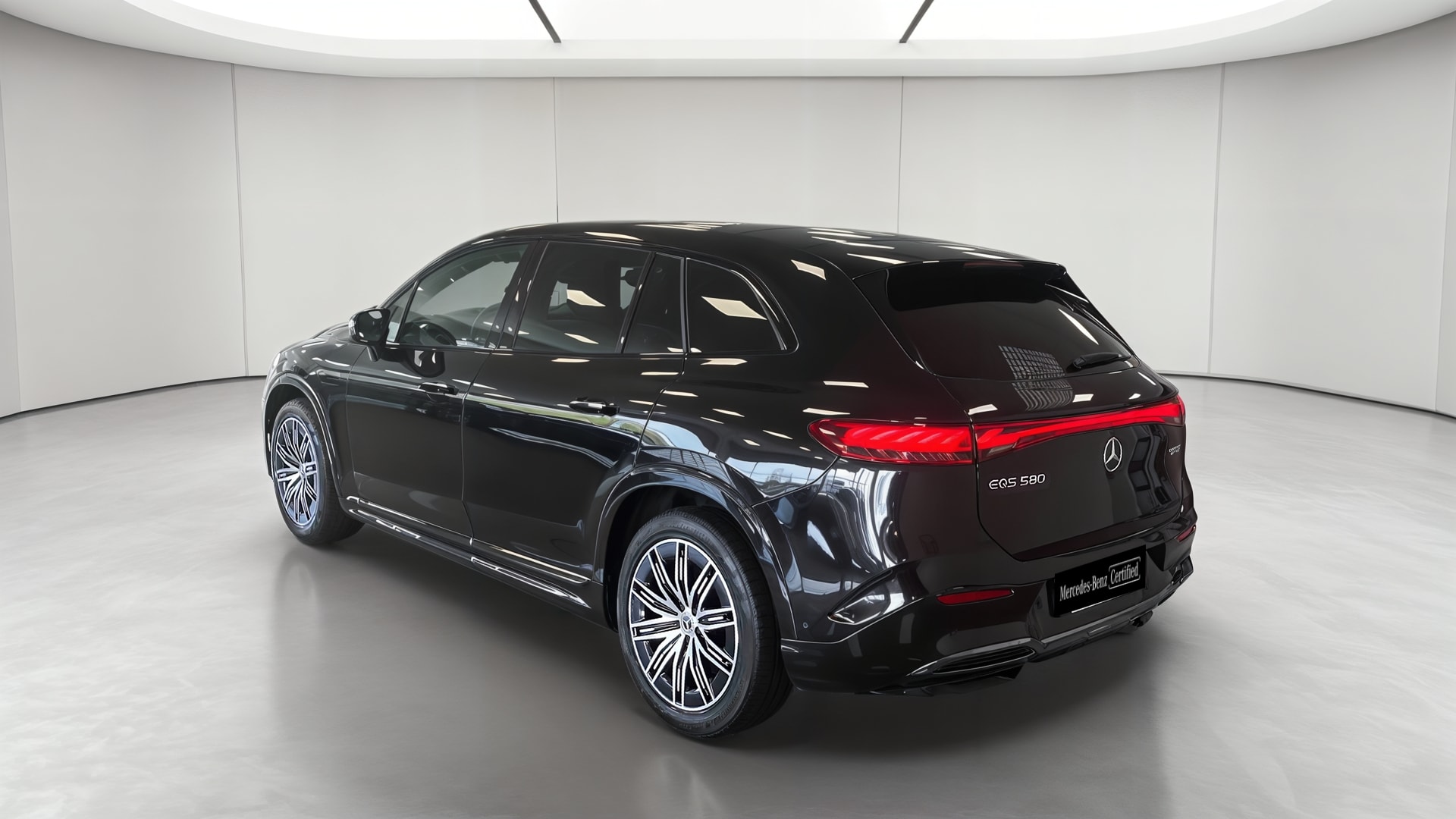 Mercedes-Benz EQS SUV 580 4Matic AMG Line — 3/4 arrière gauche