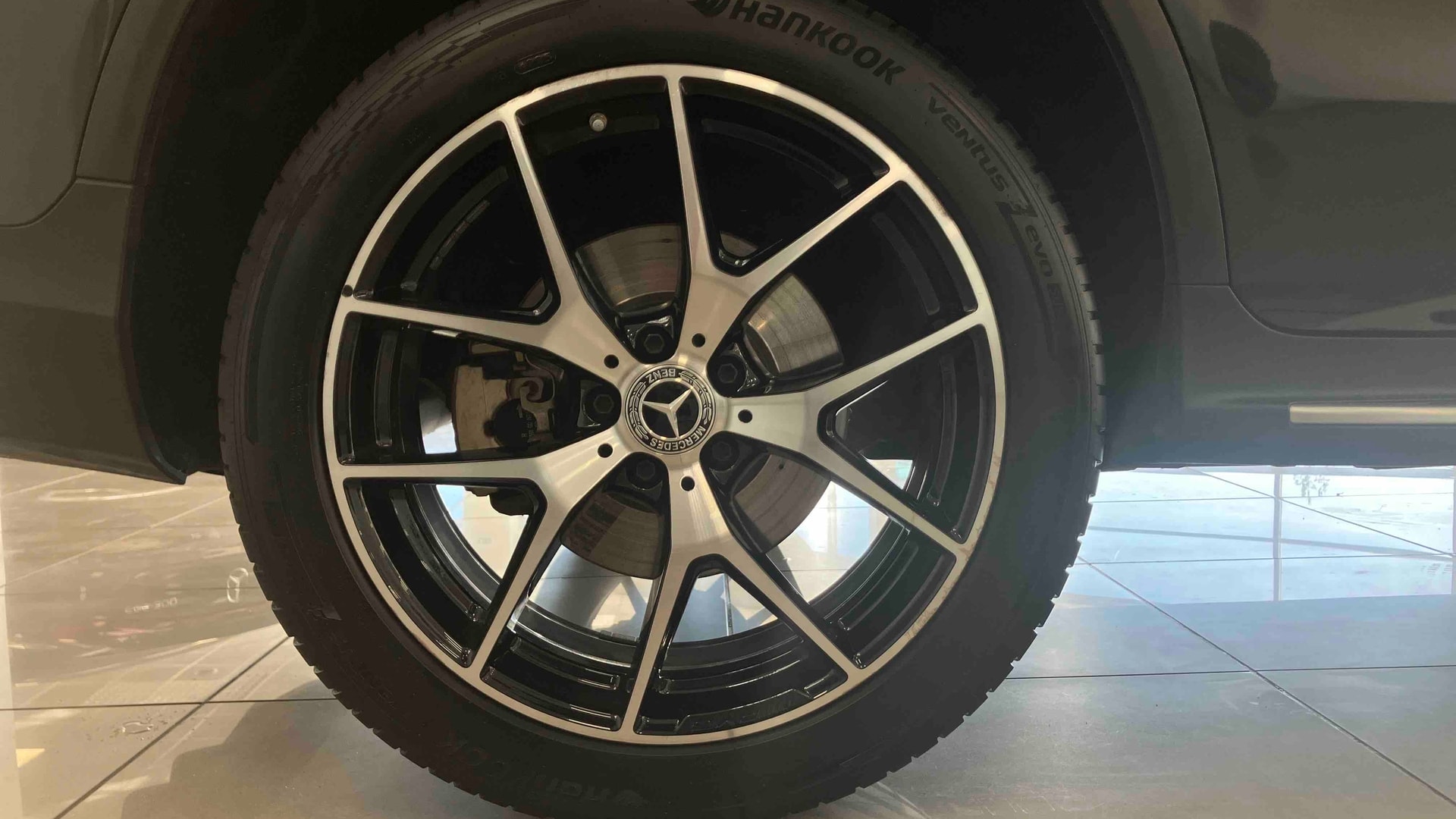 Mercedes-Benz GLC 300 e 9G-Tronic 4Matic AMG Line — photo 26