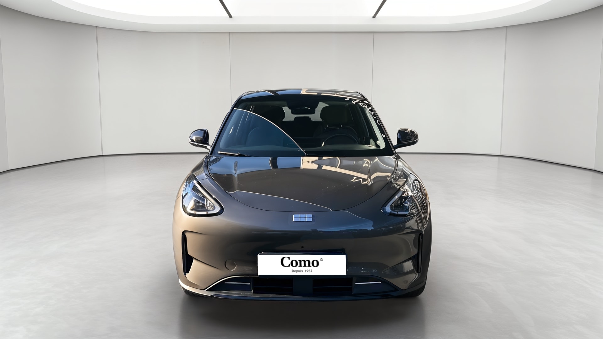 Geely E2 Max+ — Face avant