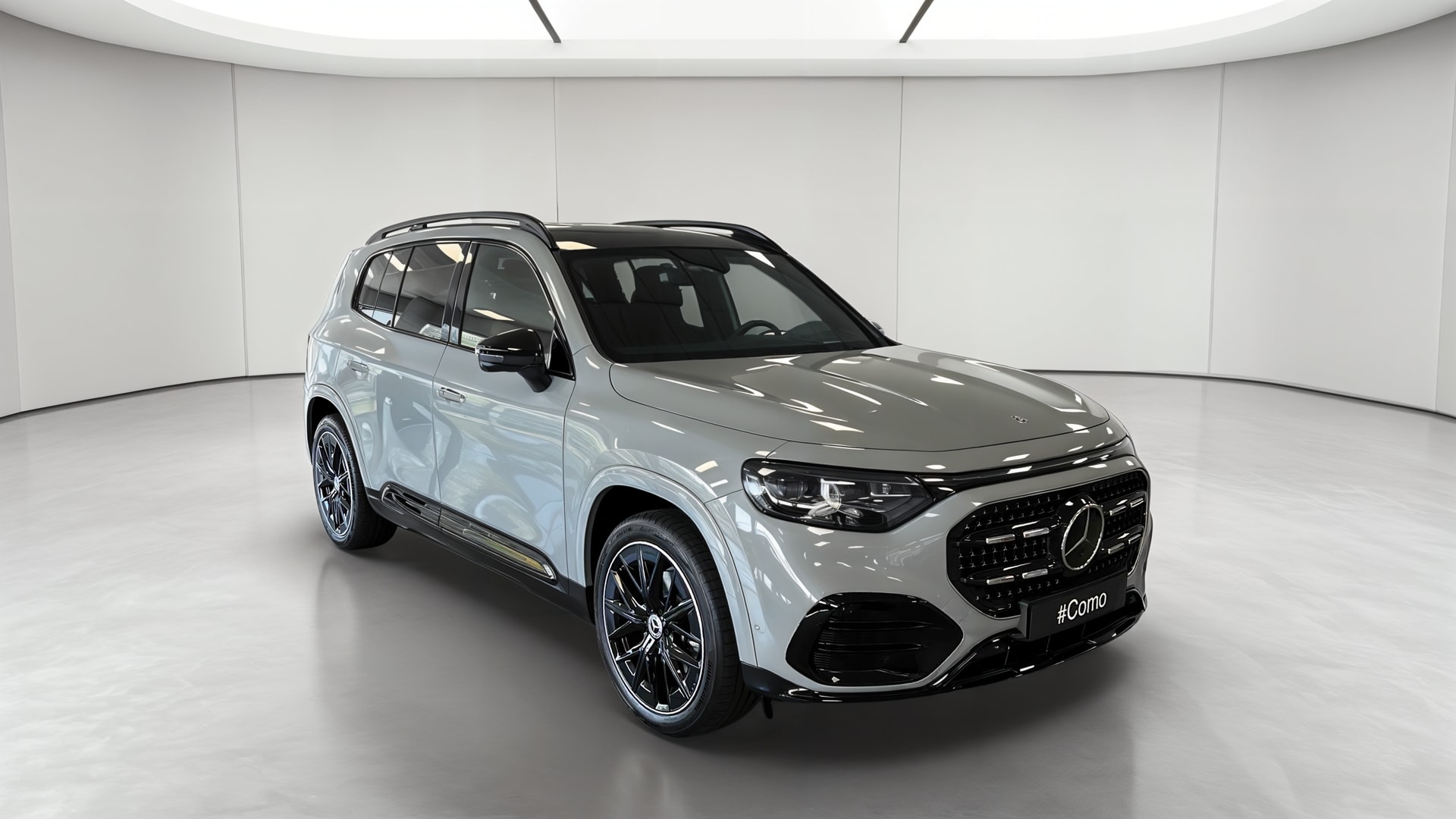 Mercedes-Benz GLB 200 AMG Line — 3/4 avant droit