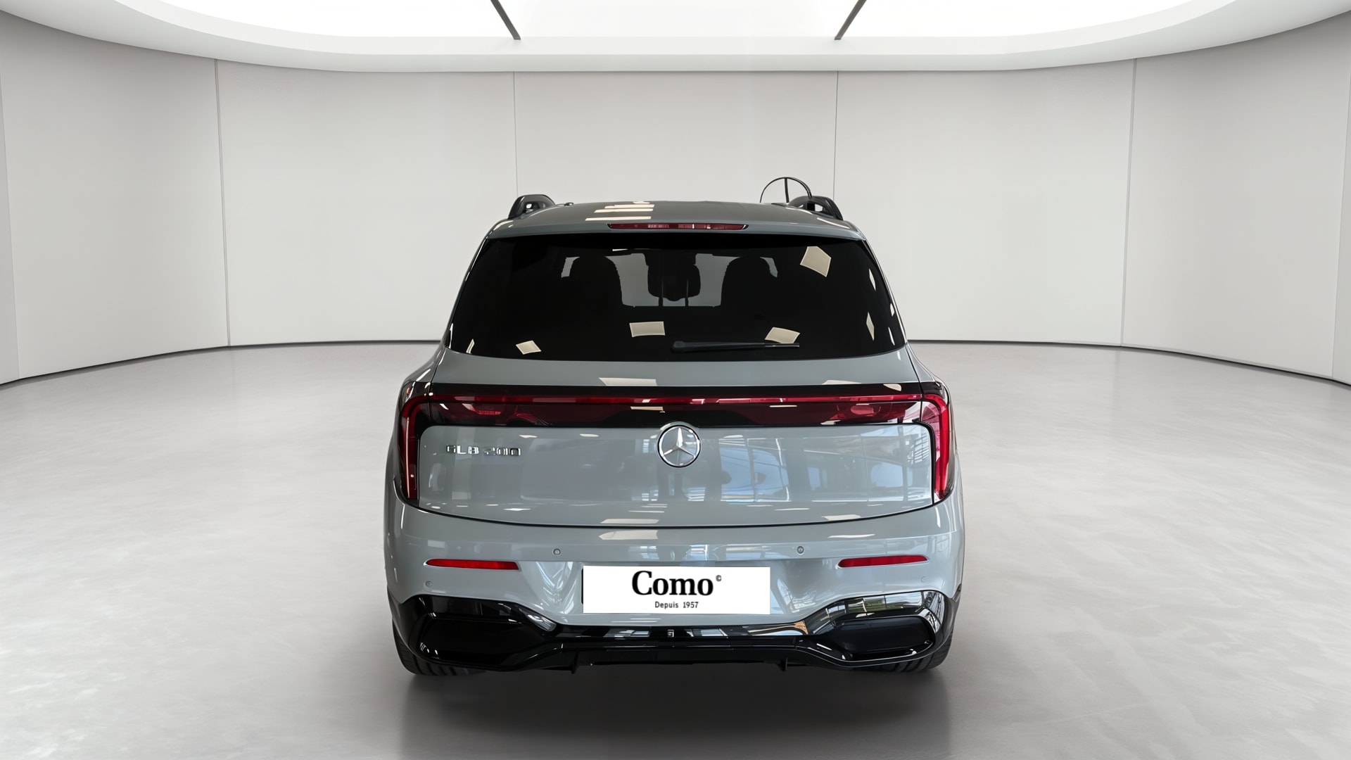 Mercedes-Benz GLB 200 AMG Line — Face arrière