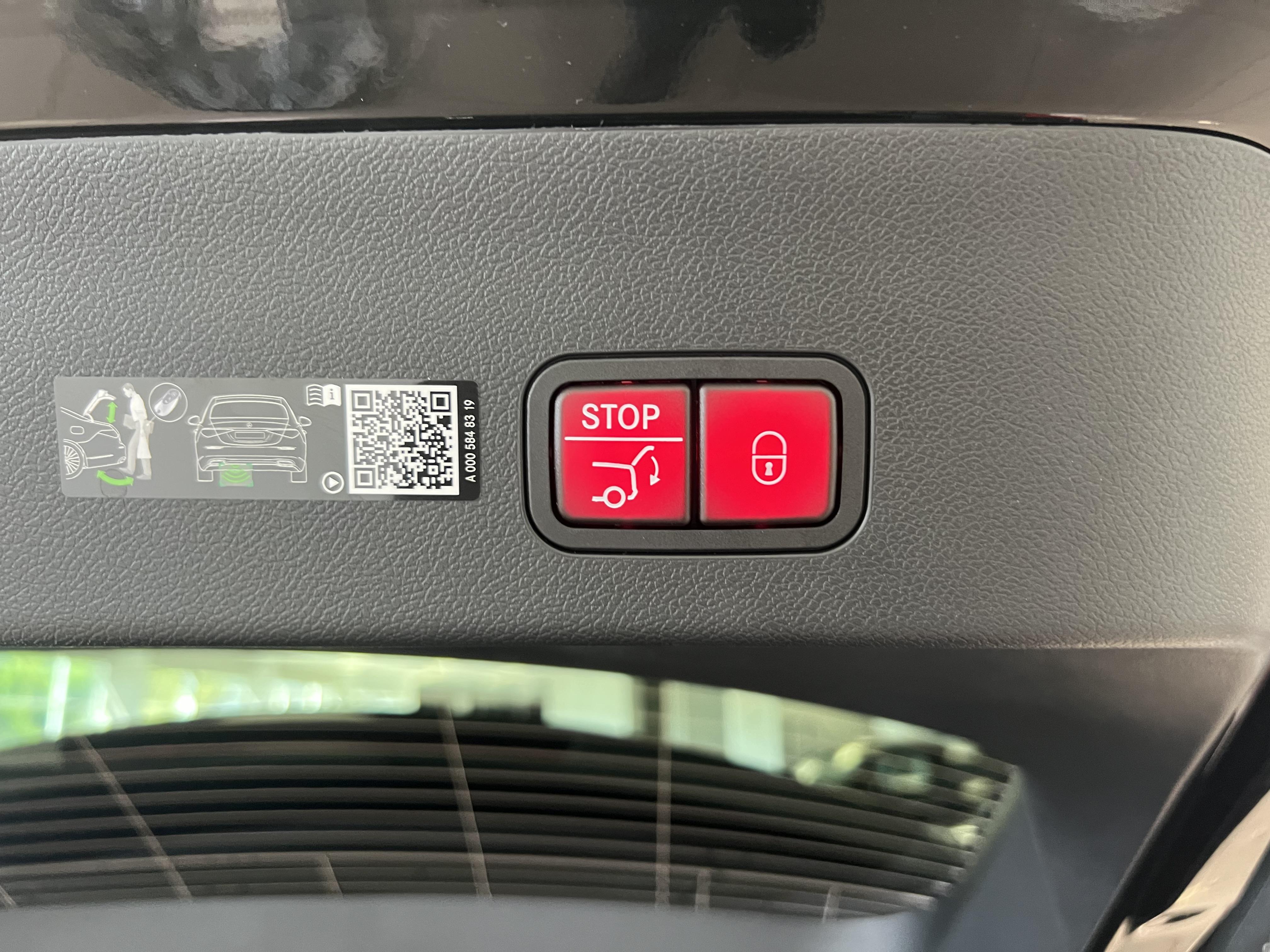 Mercedes-Benz CLA Shooting Brake 250+ avec technologie EQ AMG Line — Commande de coffre