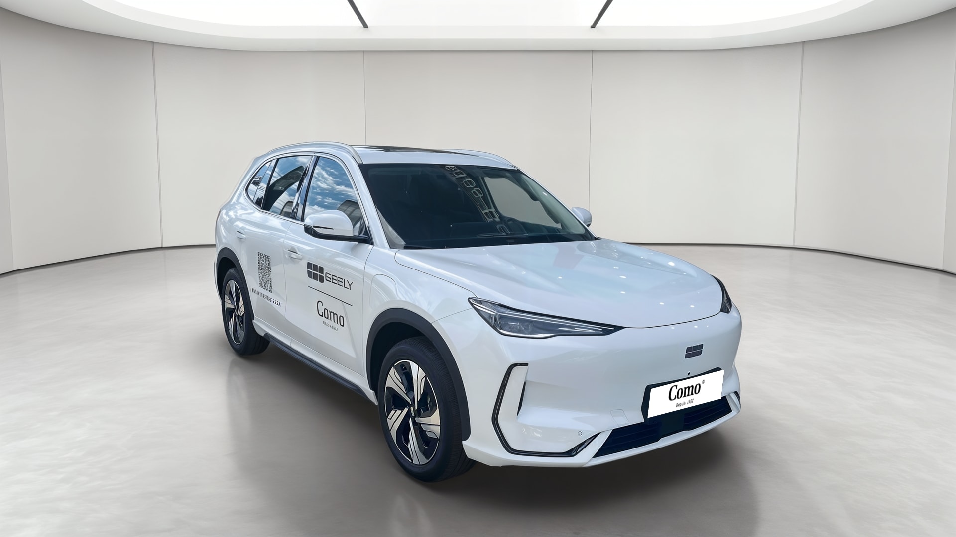 Geely E5 Max+ — 3/4 avant droit