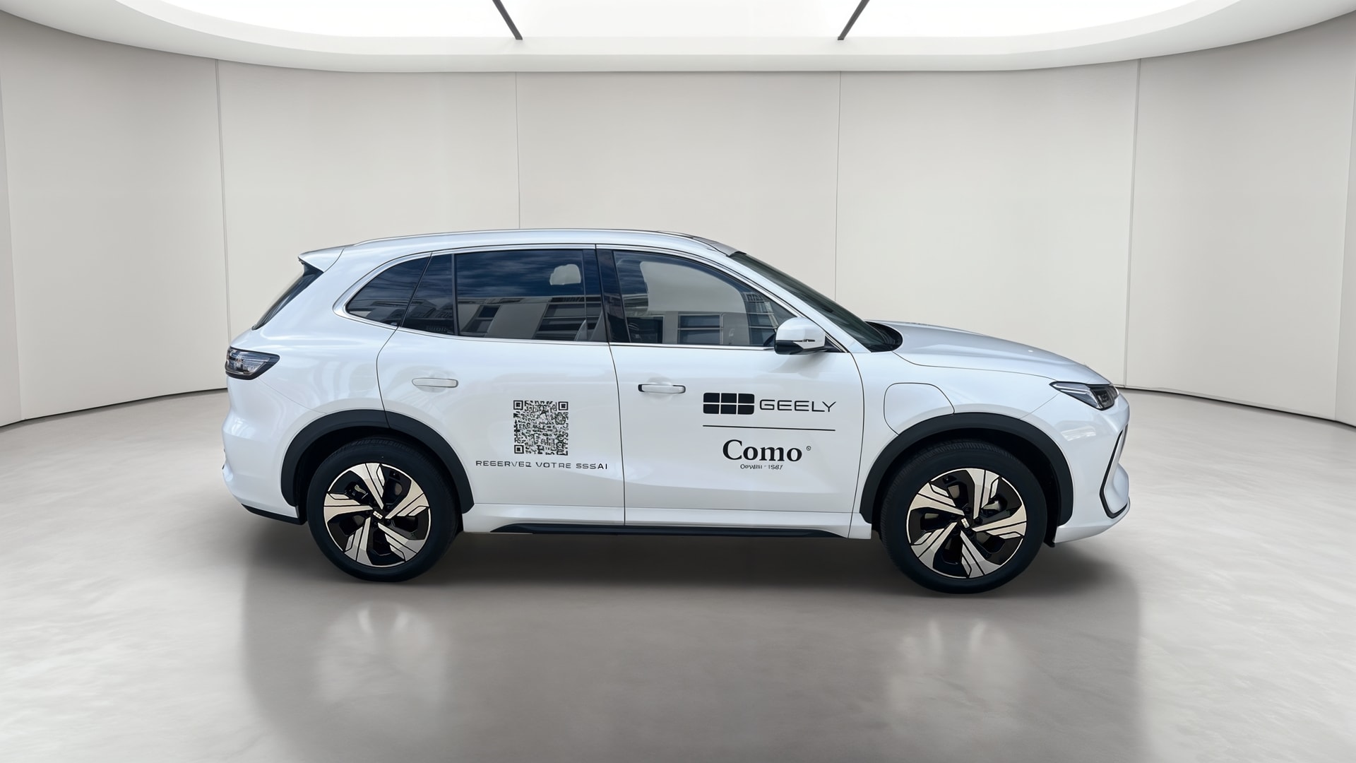 Geely E5 Max+ — Profil droit