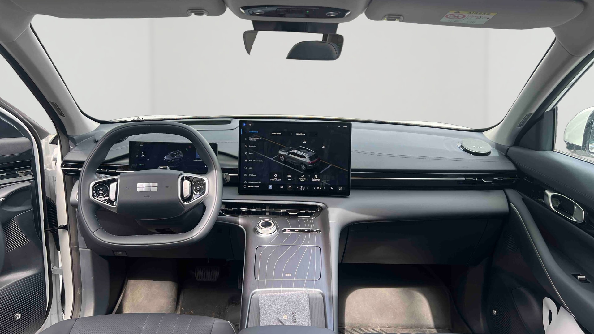 Geely E5 Max+ — Planche de bord