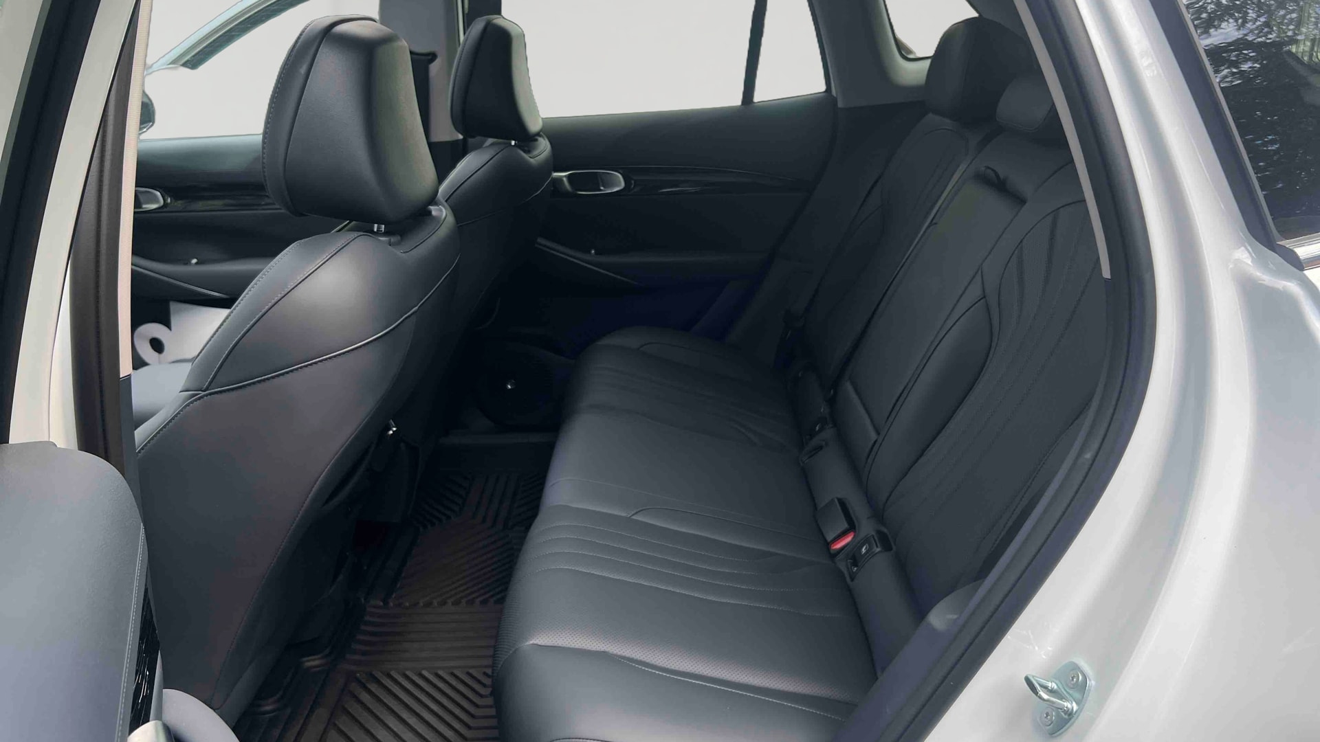 Geely E5 Max+ — Siège arrière gauche