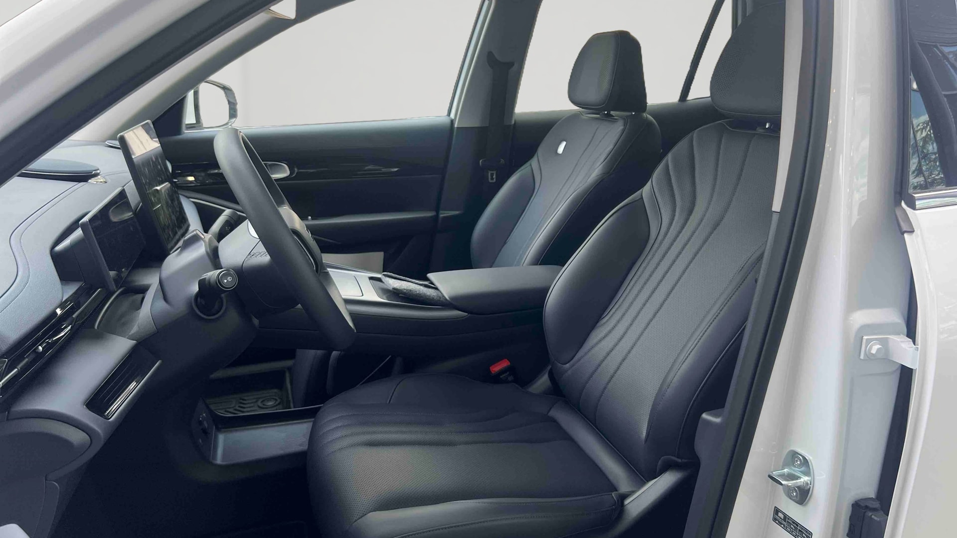 Geely E5 Max+ — Siège conducteur