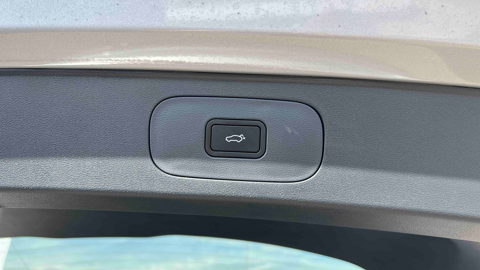 Geely Starray EM-i Max+ — photo 15