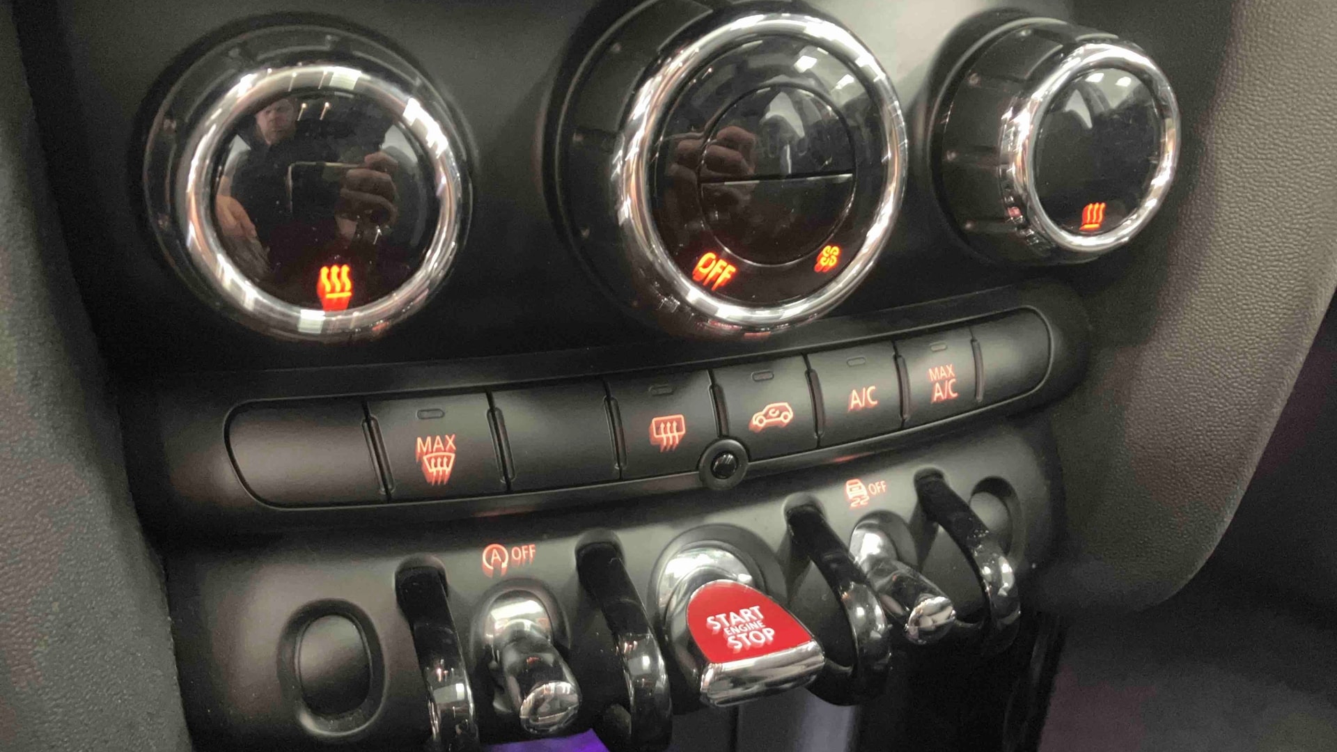 MINI Hatch 5 Portes Cooper 136 ch Edition Heddon Street — photo 17