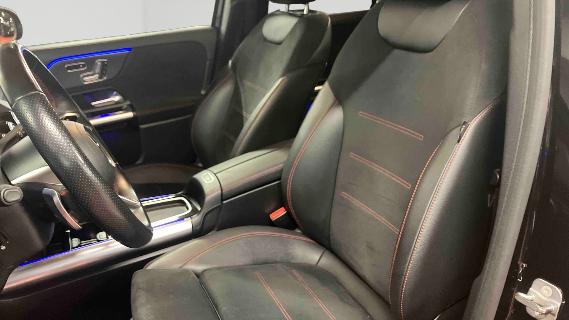 Mercedes-Benz GLA 250 e 8G-DCT AMG Line — Siège conducteur