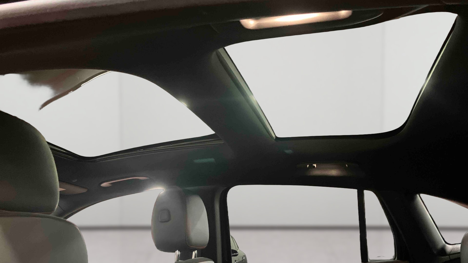 Mercedes-Benz GLA 250 e 8G-DCT AMG Line — photo 21