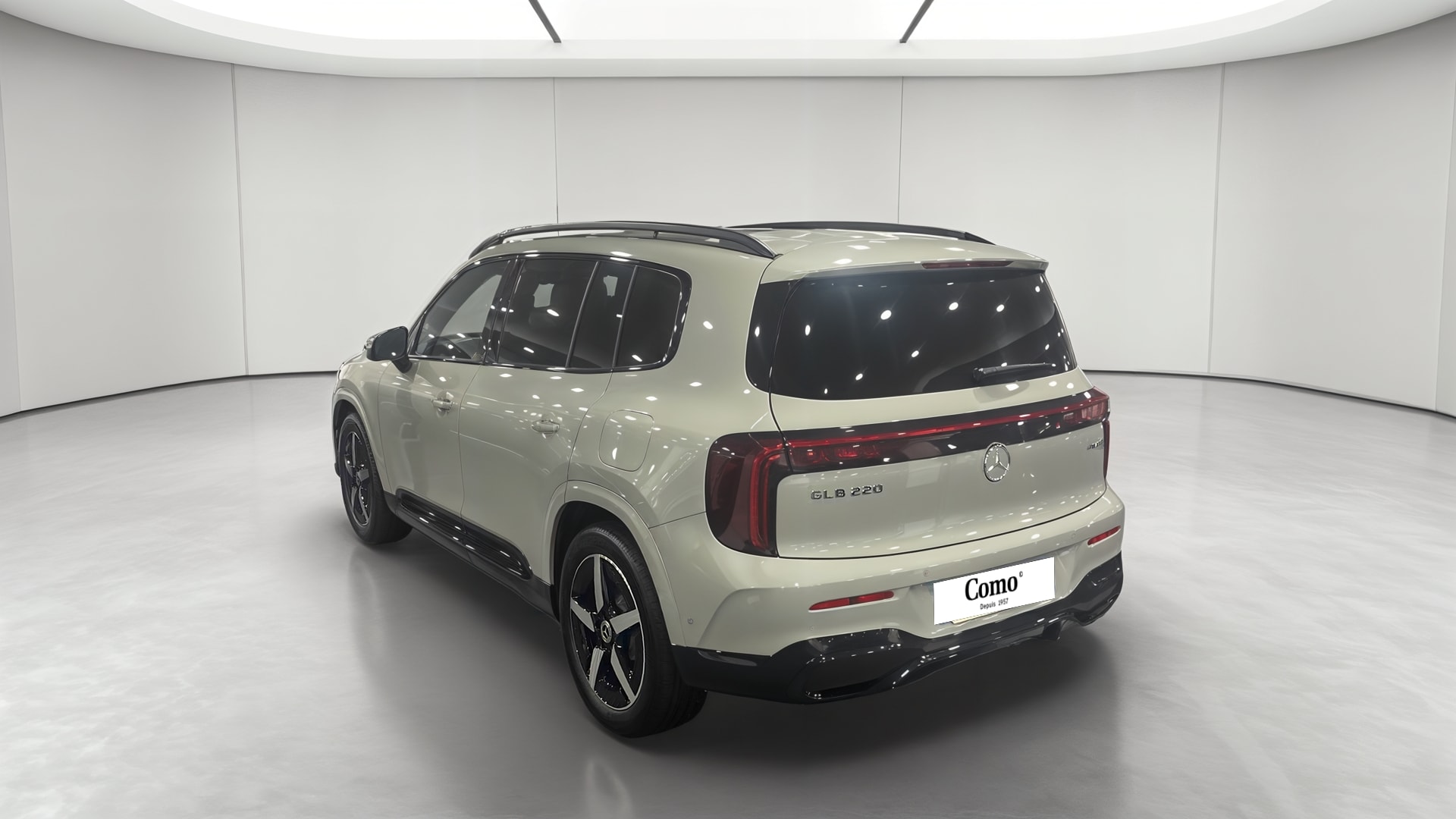Mercedes-Benz GLB 220 4MATIC Business Line Executive — 3/4 arrière gauche