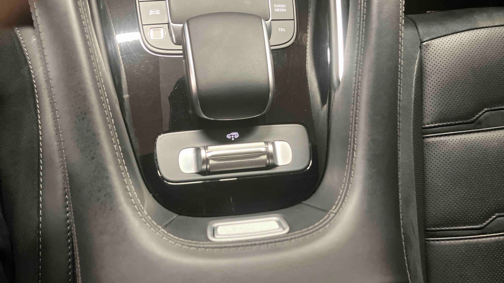 Mercedes-Benz GLE 53 Hybride AMG 9G-SPEEDSHIFT AMG 4Matic+ — photo 16