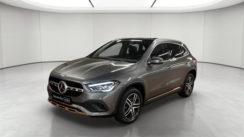 Mercedes-Benz GLA 250 e 8G-DCT Progressive Line — 3/4 avant gauche