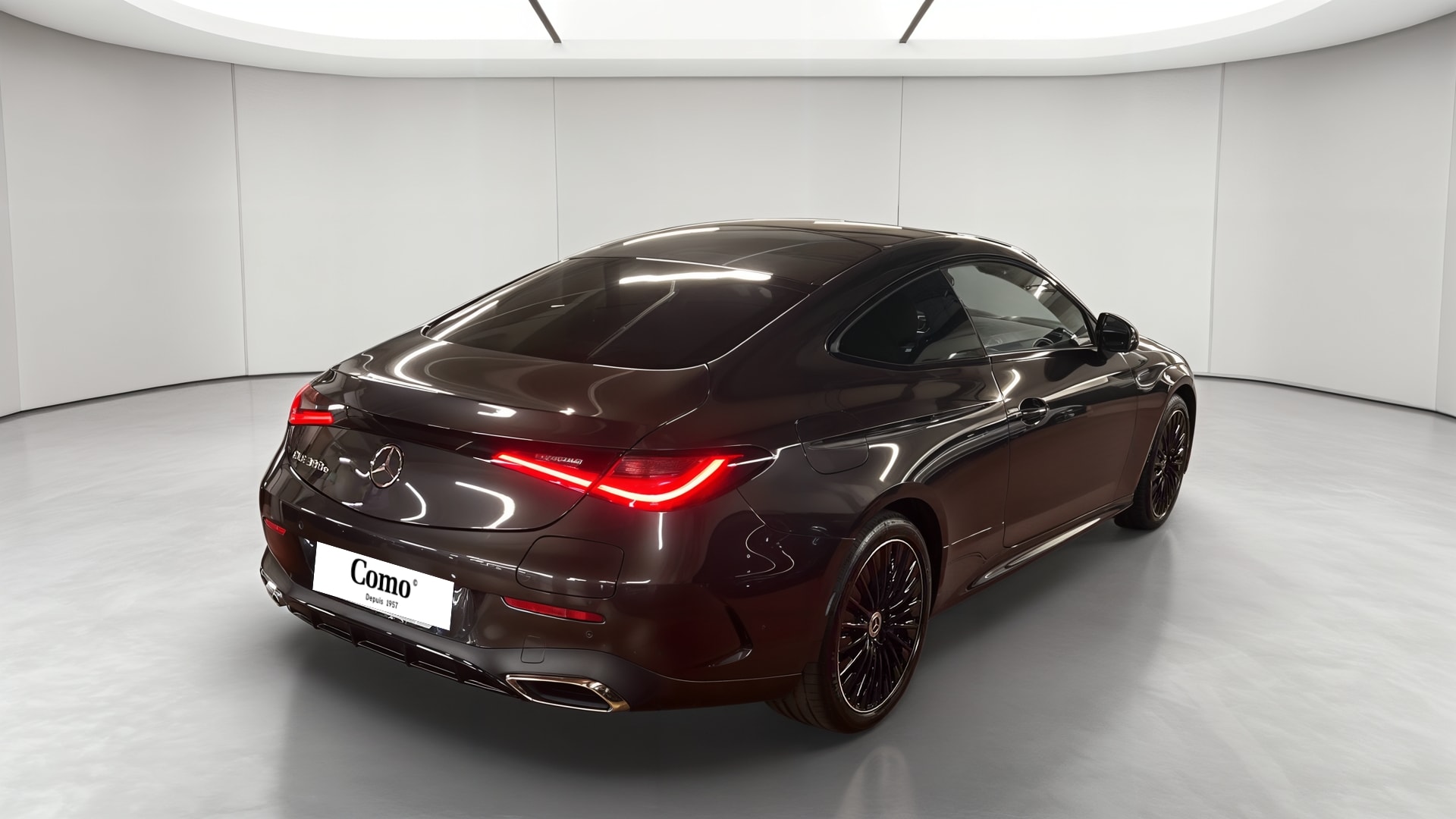 Mercedes-Benz CLE Coupé 300 e Hybrid EQ 9G-Tronic AMG Line — 3/4 arrière droit
