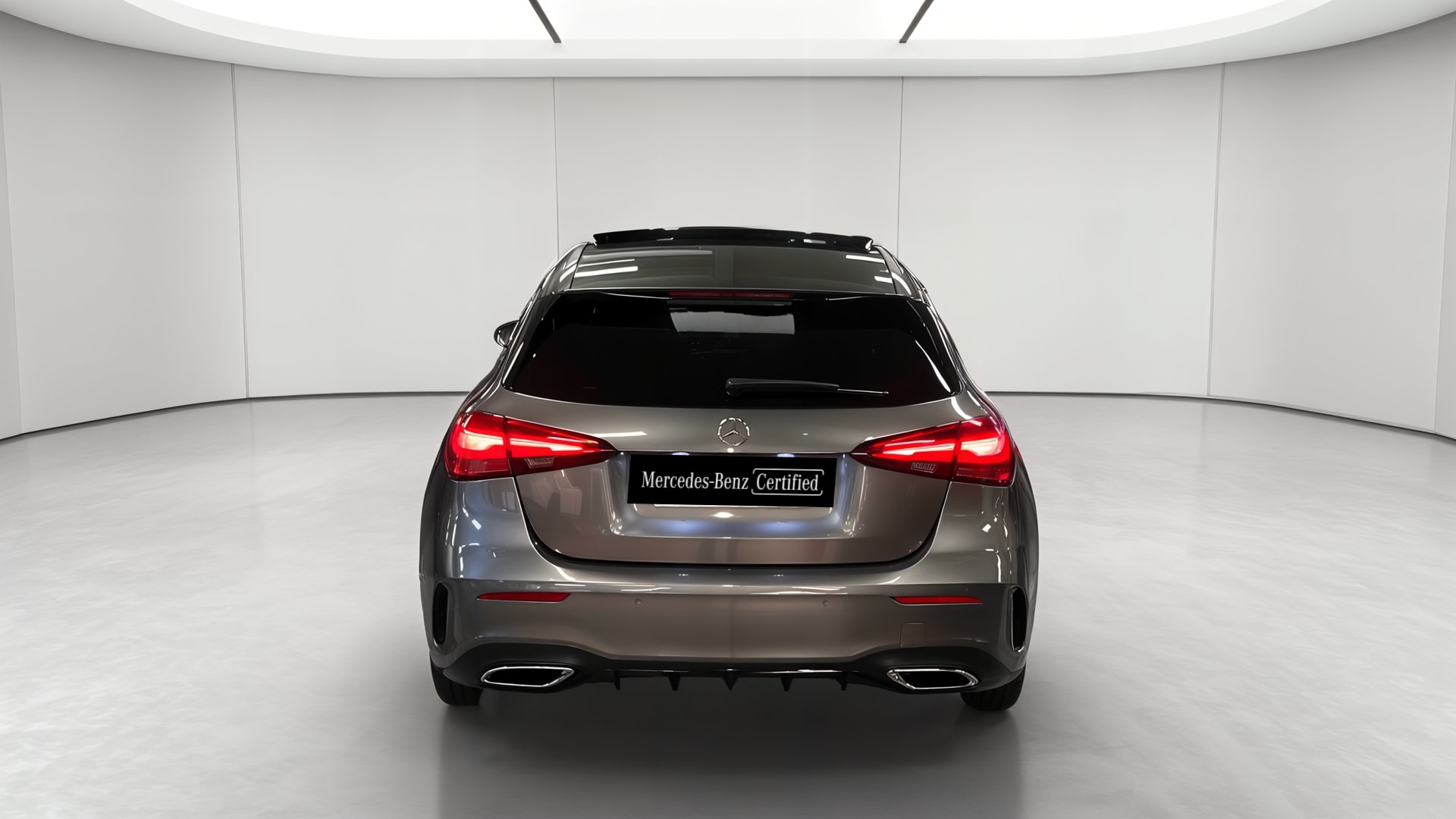 Mercedes-Benz Classe A 200 AMG Line — Face arrière