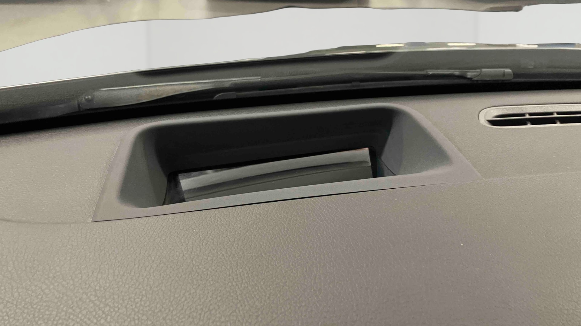 Mercedes-Benz Classe A 200 AMG Line — photo 18