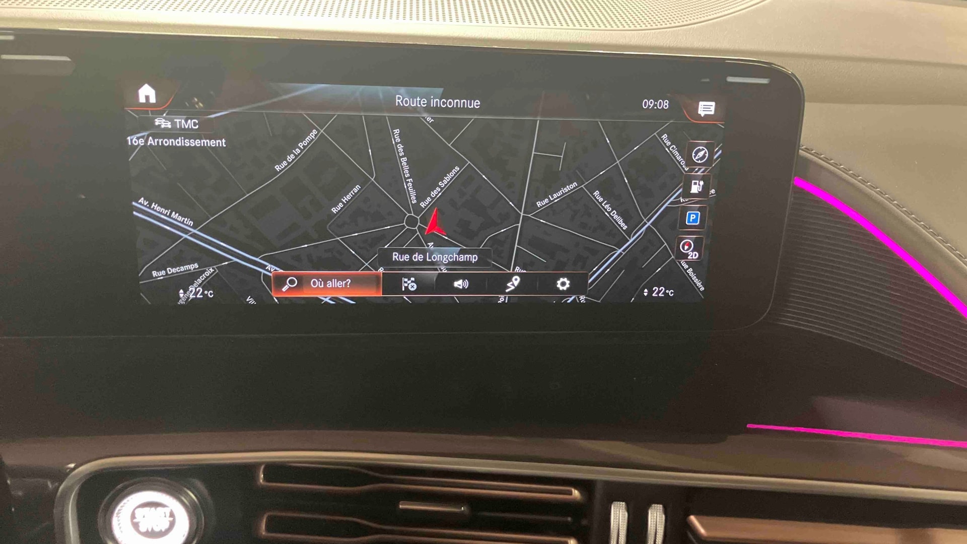 Mercedes-Benz EQC 400 4Matic AMG Line — photo 15