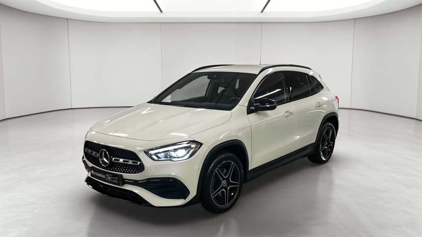 Mercedes-Benz GLA 250 e 8G-DCT AMG Line — 3/4 avant gauche