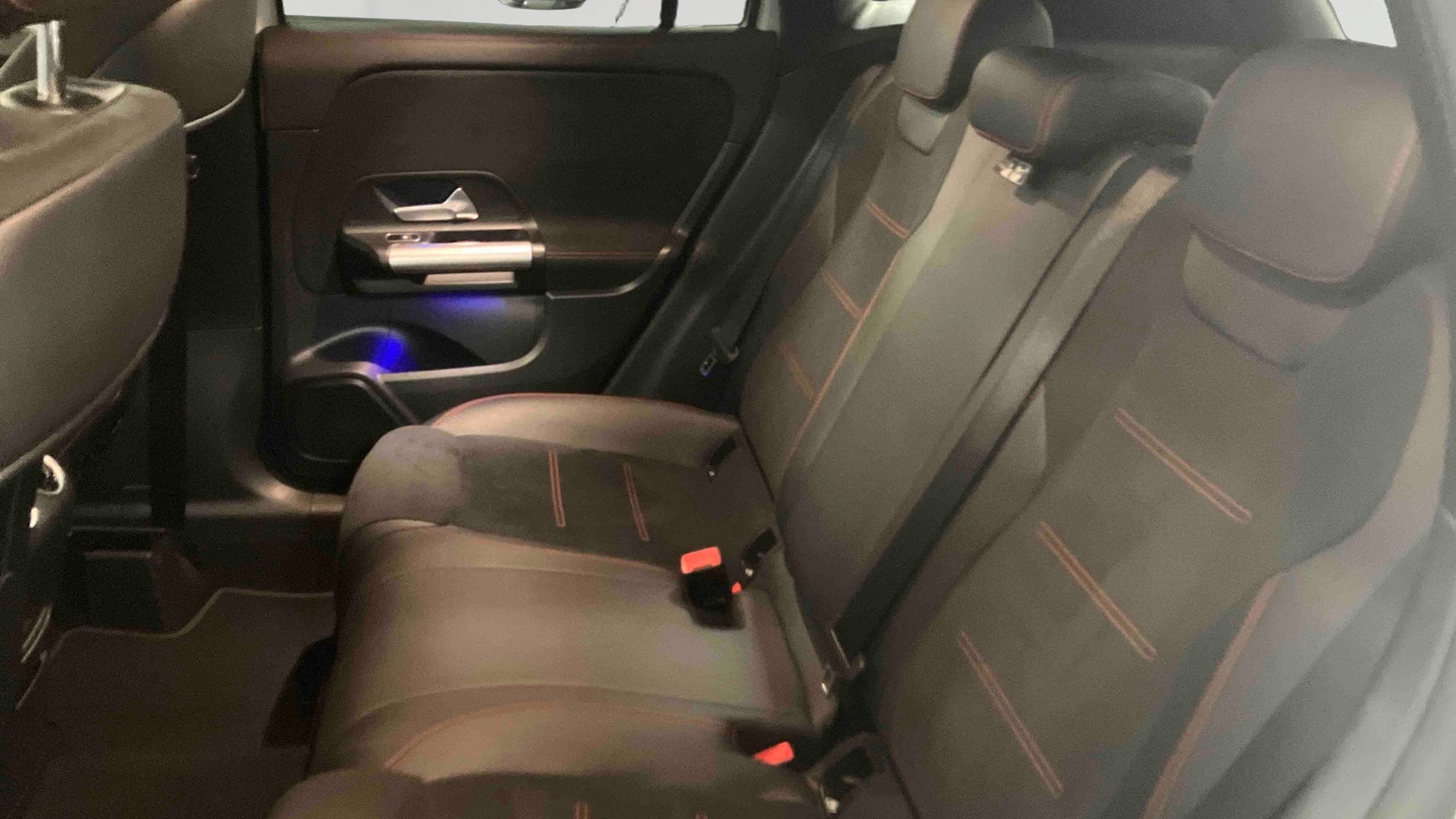 Mercedes-Benz GLA 250 e 8G-DCT AMG Line — Siège arrière gauche