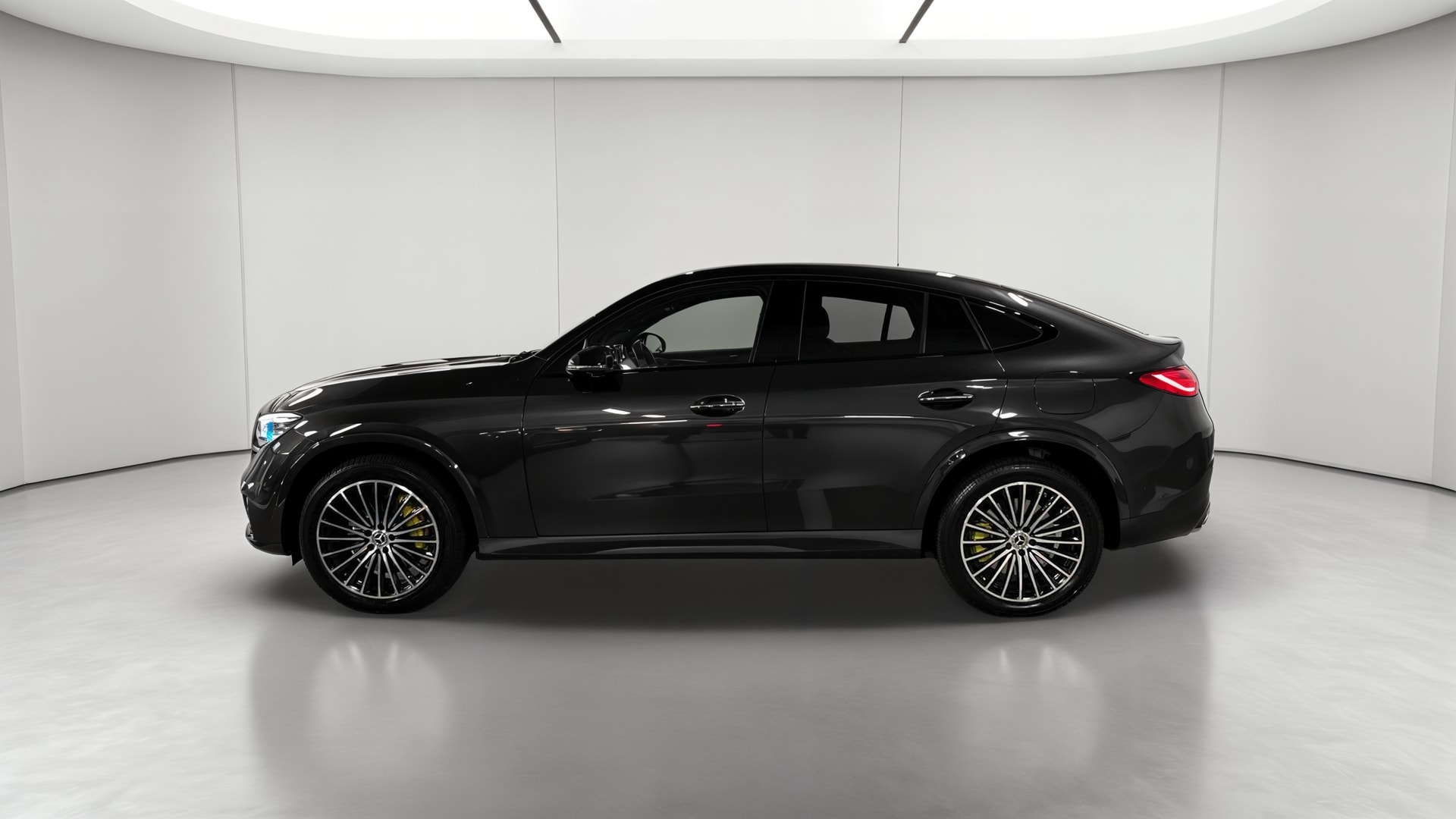Mercedes-Benz GLC Coupe 400 e 9G-Tronic 4Matic AMG Line — Profil gauche